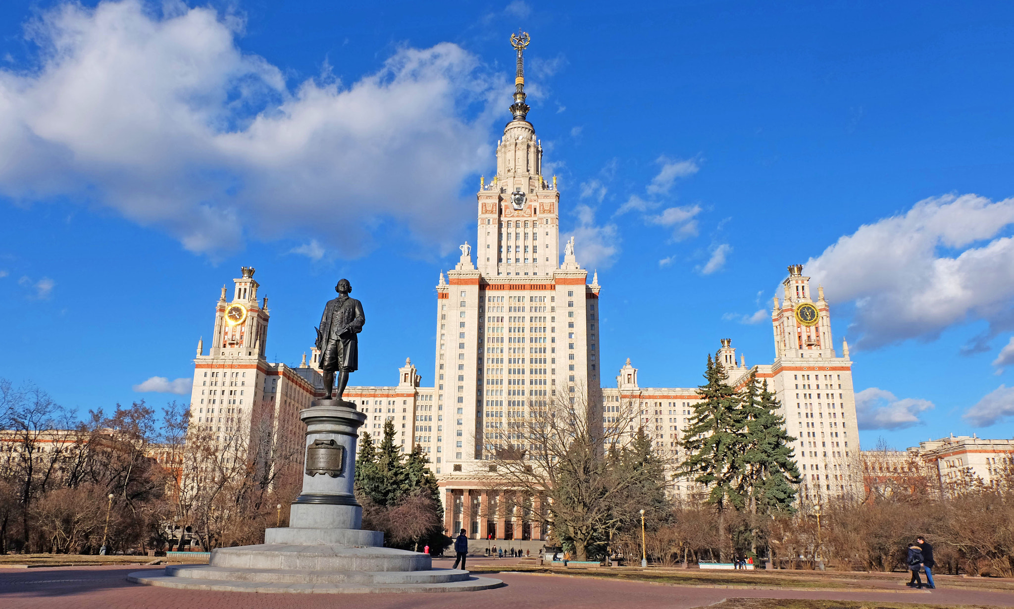 Fujifilm X-M1 sample photo. Moscow university named after lomonosov photography