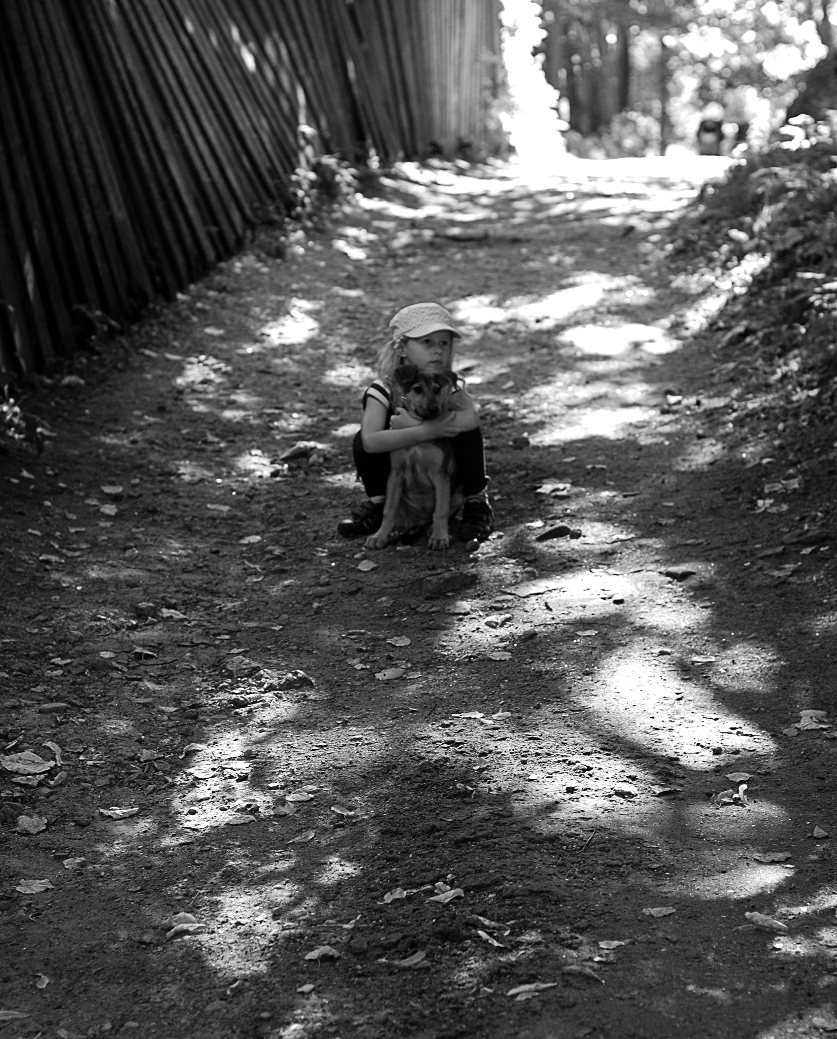 Nikon D80 + Nikon AF Nikkor 50mm F1.4D sample photo. Girl and her dog photography