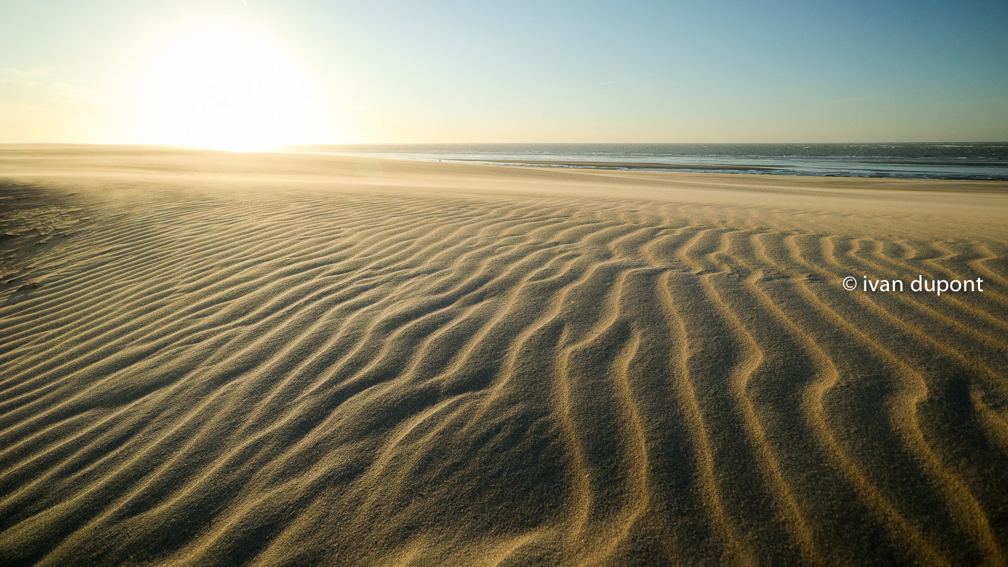Canon EOS M5 sample photo. Geometrical belgian seaside, sint-idesbald, belgium photography