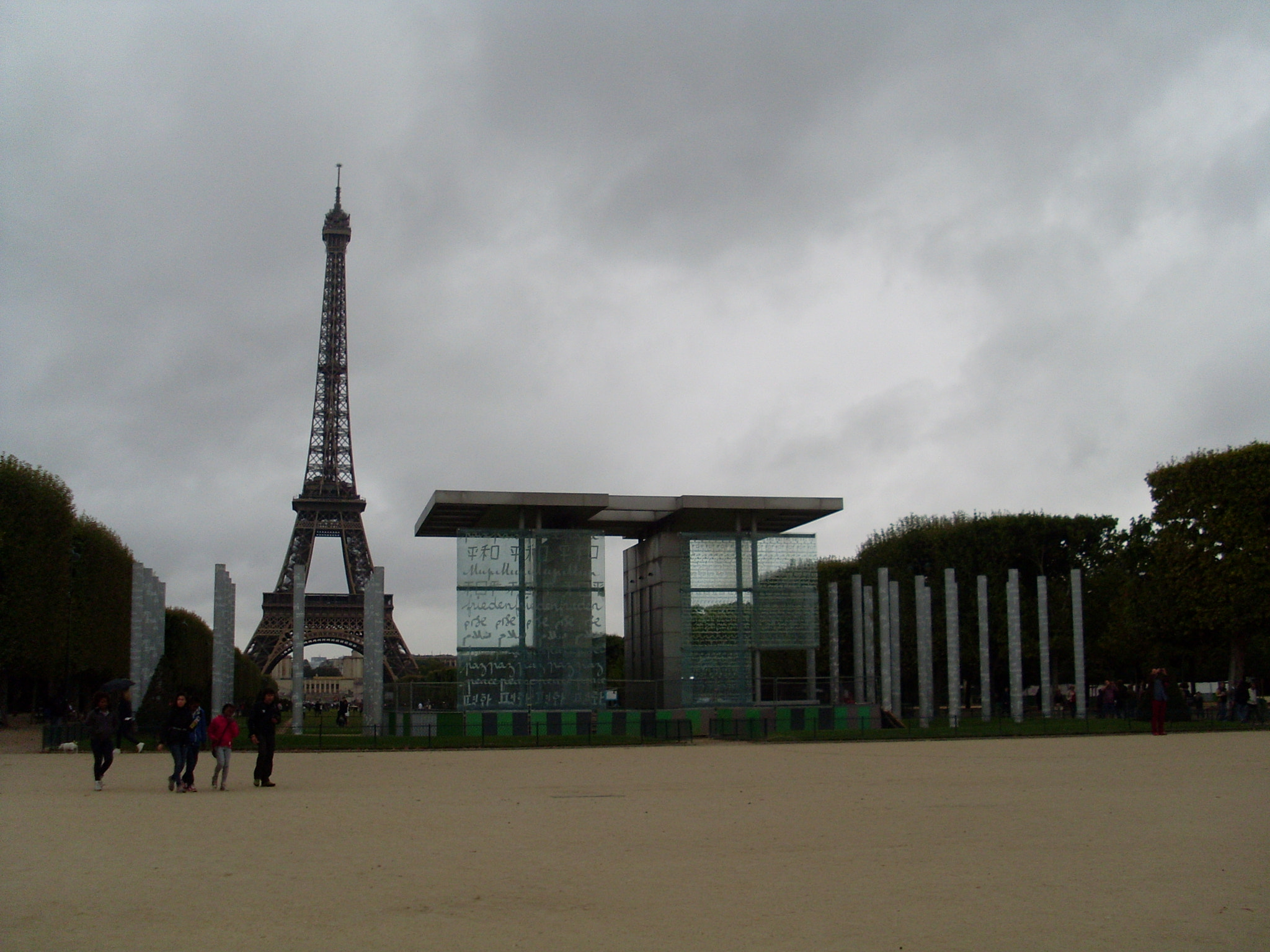 Samsung VLUU L730  / Samsung L730 sample photo. Paris in 2014 photography