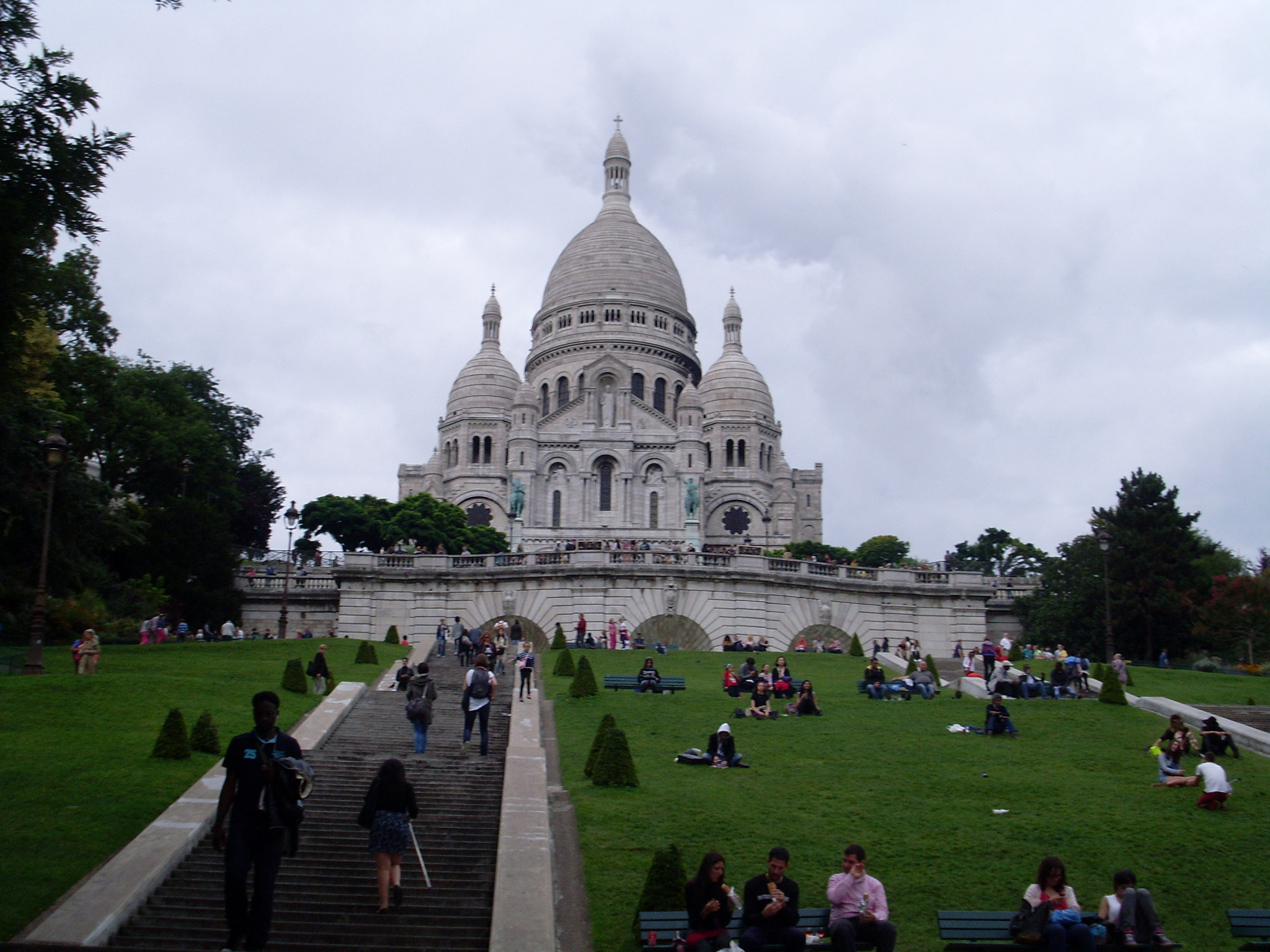 Samsung VLUU L730  / Samsung L730 sample photo. Paris in 2014 photography