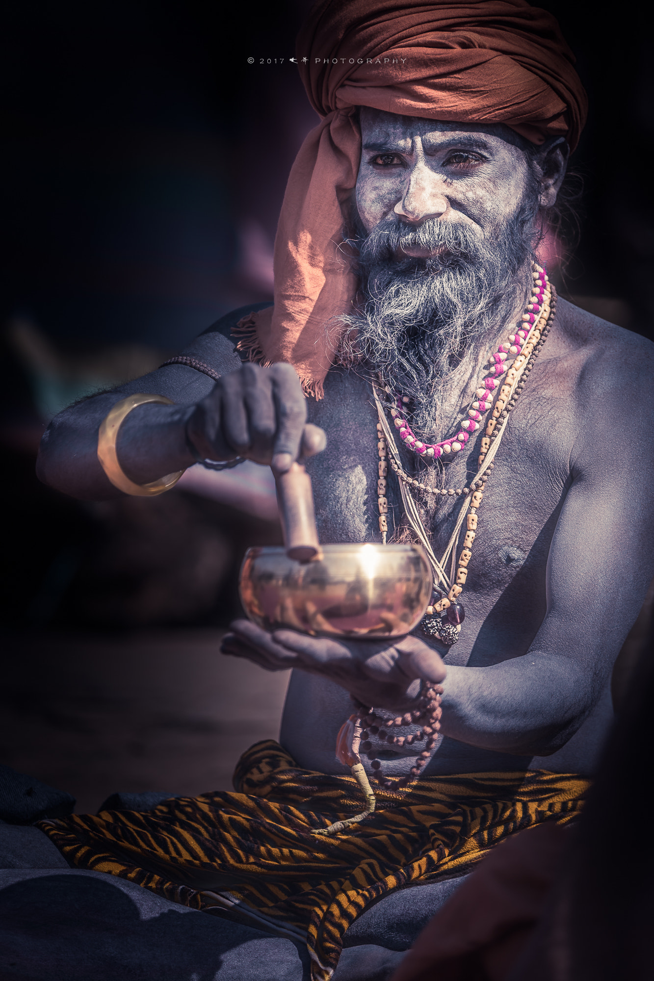 Canon EOS 5DS R sample photo. Kathmandu saddhu 《佛钵磬音》 photography