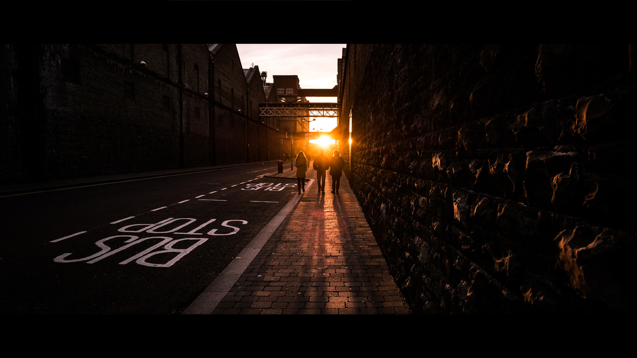 Fujifilm X-Pro2 + Fujifilm XF 14mm F2.8 R sample photo. Sunset in bellevue - dublin, ireland - color street photography photography