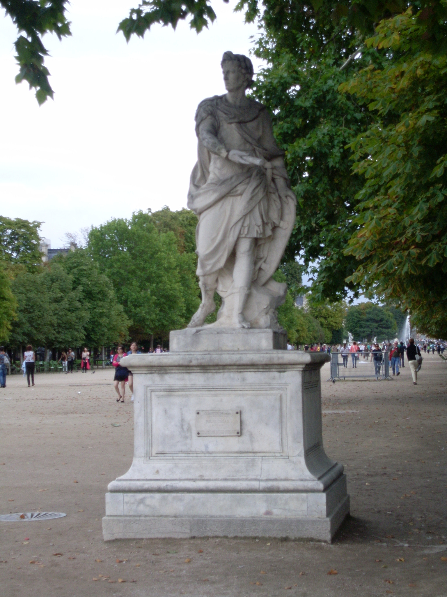 Samsung VLUU L730  / Samsung L730 sample photo. Paris in 2014 photography