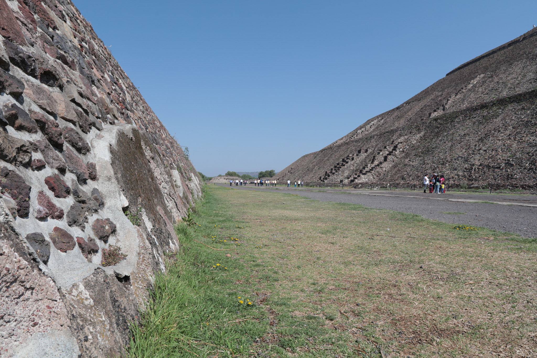 Canon EOS 5DS R sample photo. The pyramid of the sun is the largest building in teotihuacan and one of the largest in mesoamerica. photography