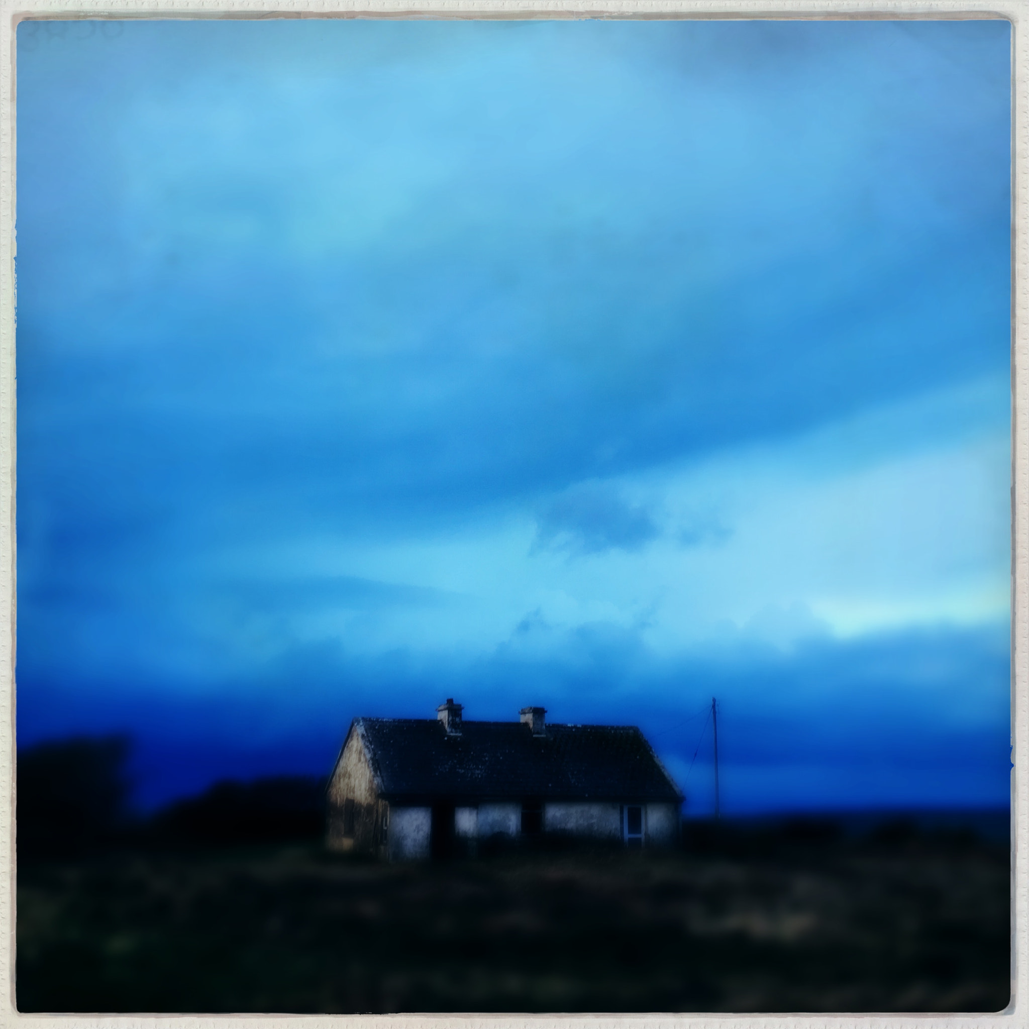 Hipstamatic 333 sample photo. Cottage by the sea. doolin, ireland photography
