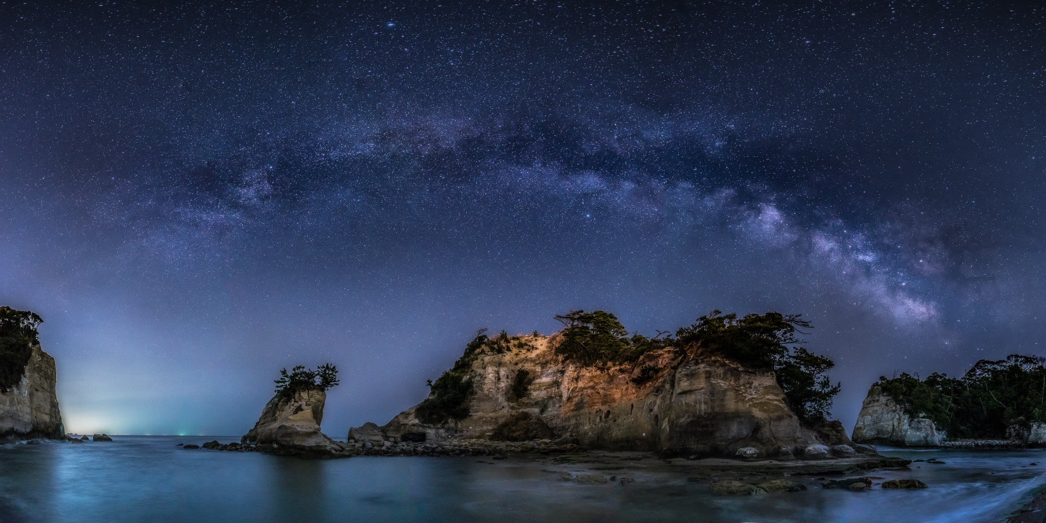 20mm F1.8 G sample photo. Pano of milkyway photography