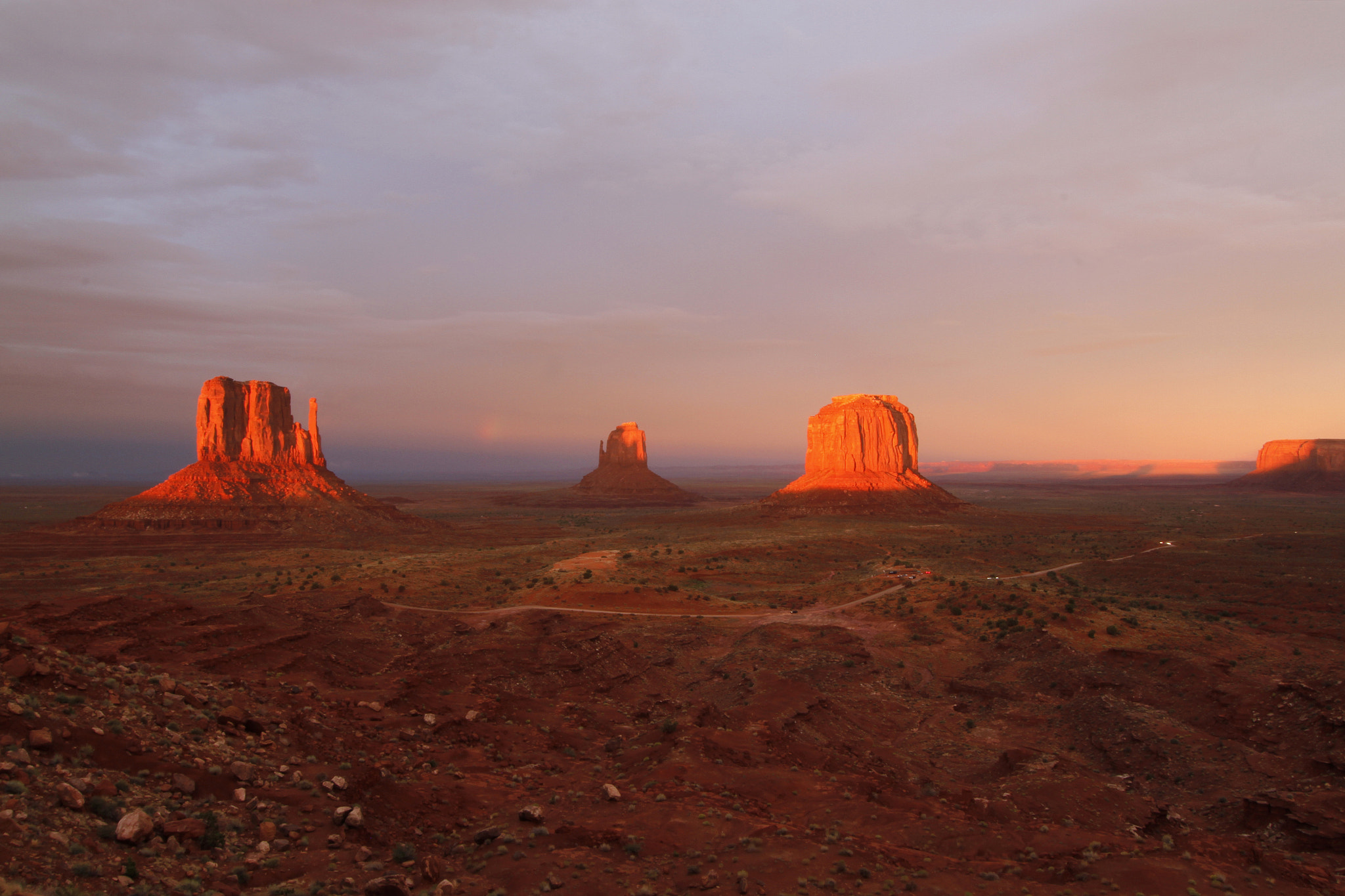 Canon EF-S 10-22mm F3.5-4.5 USM sample photo. Coucher de soleil sur monument valley photography
