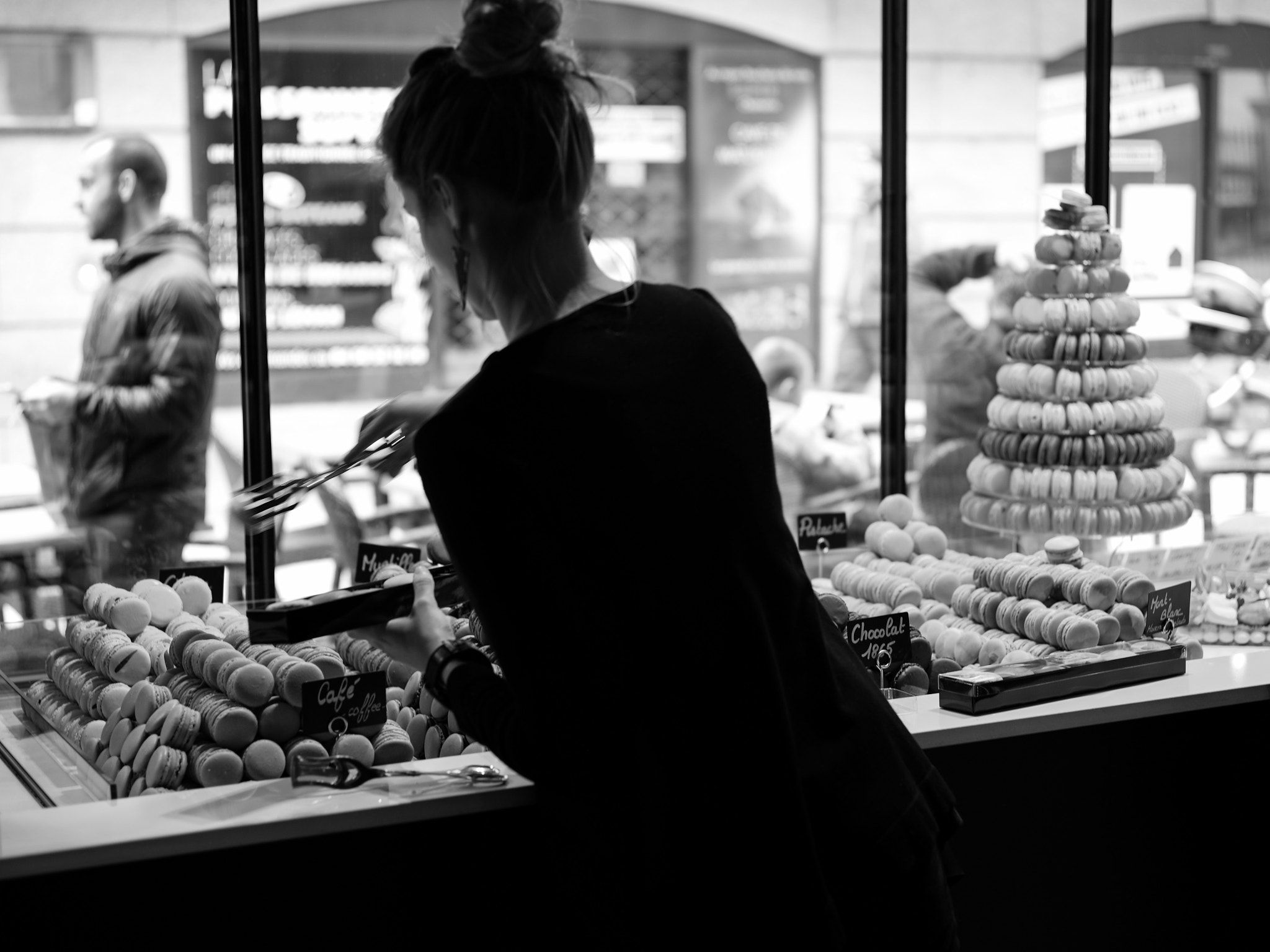 Summicron-M 1:2/50 sample photo. Macaroons photography