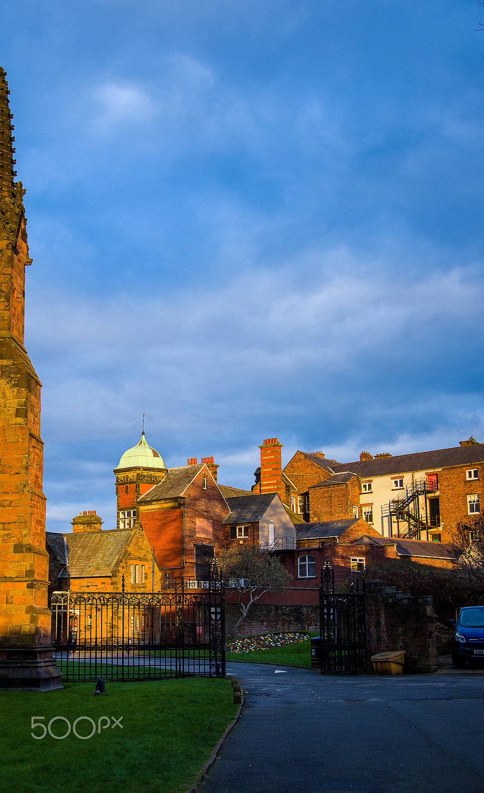 Canon EF-S 10-22mm F3.5-4.5 USM sample photo. Carlisle cathedral area photography