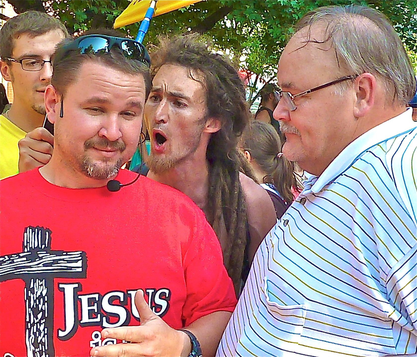 Panasonic Lumix DMC-ZS7 (Lumix DMC-TZ10) sample photo. Confrontation with street preacher photography