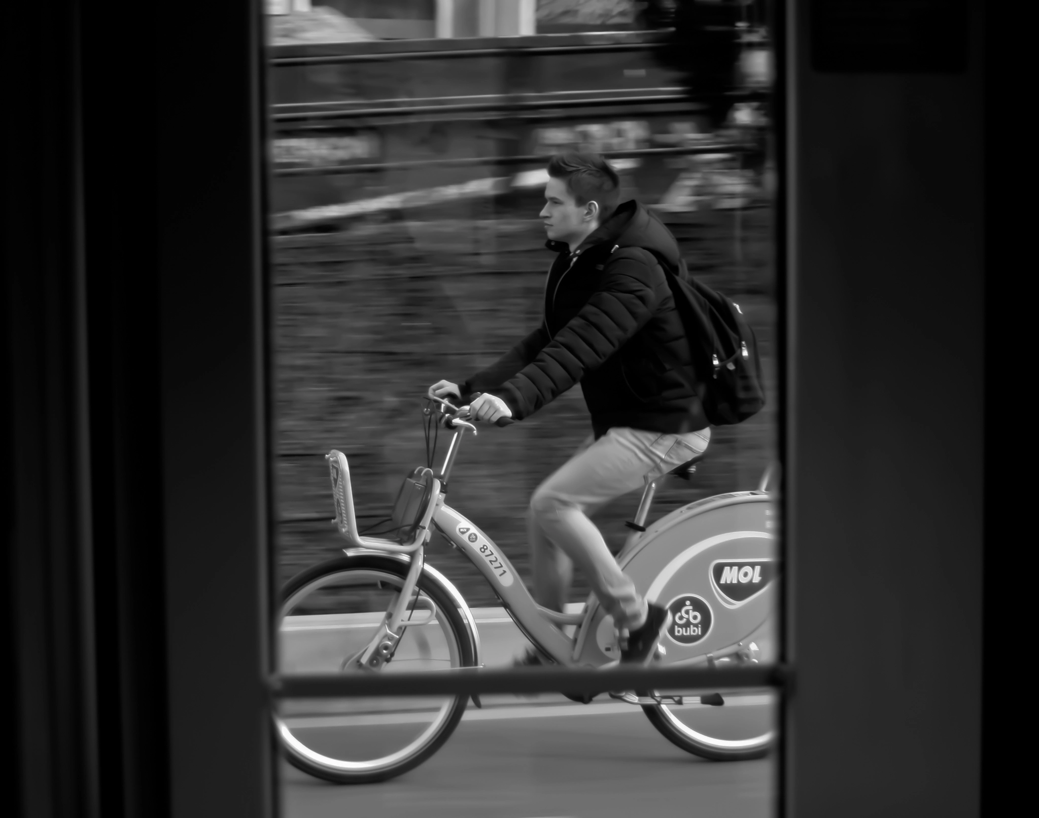 Canon EF 35-80mm f/4-5.6 sample photo. Speed photography