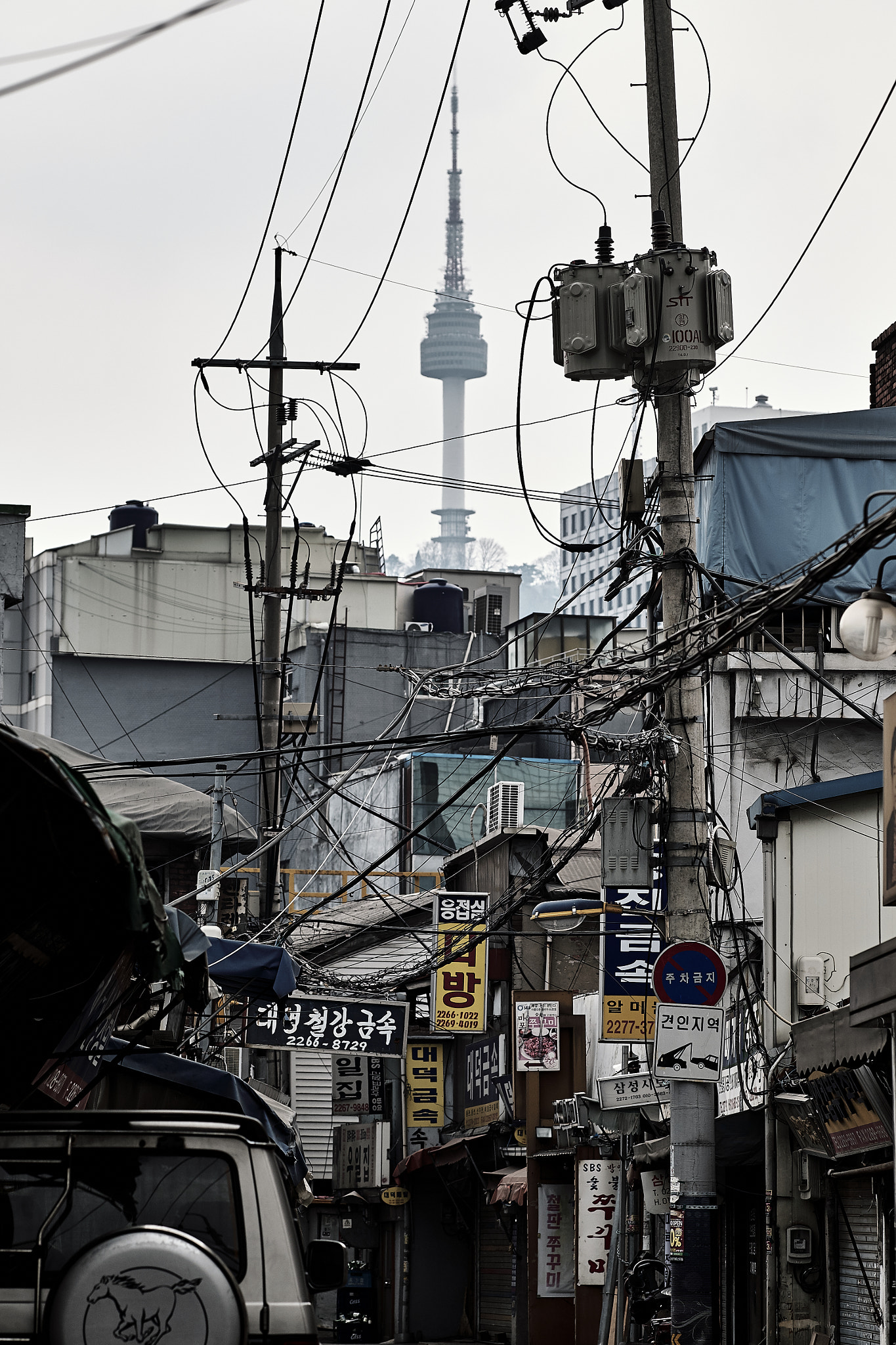 Fujifilm X-T1 sample photo. Towers photography