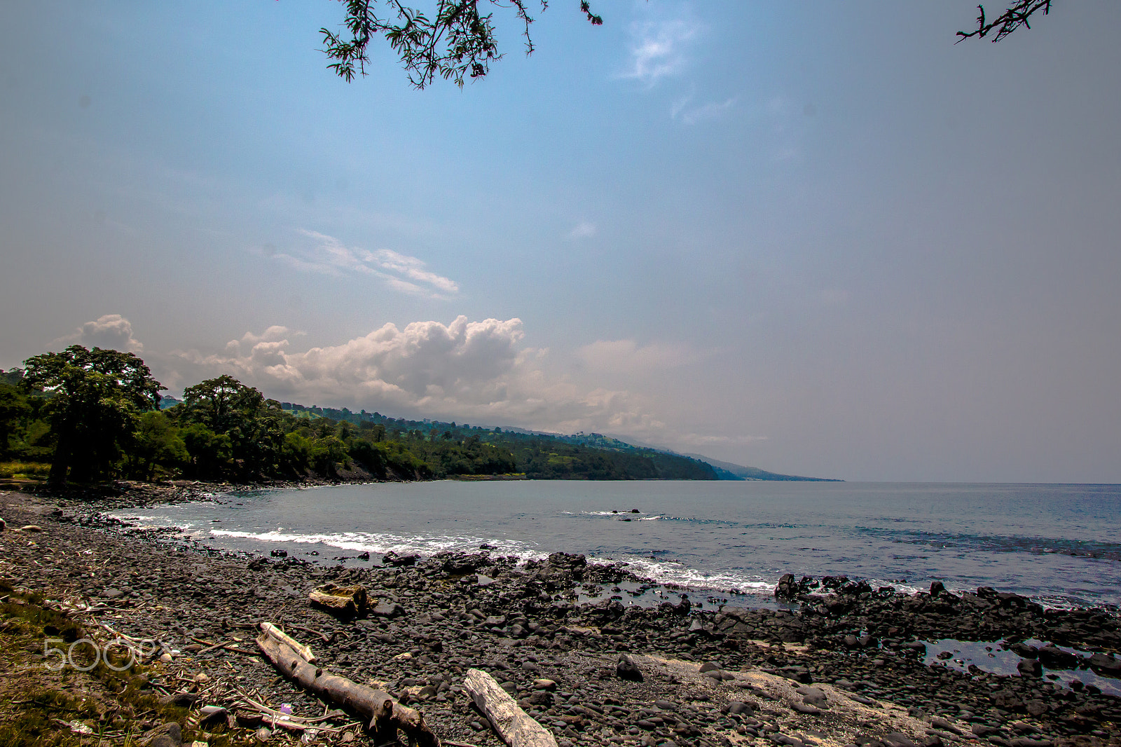 Canon EF-S 10-22mm F3.5-4.5 USM sample photo. Seashore photography