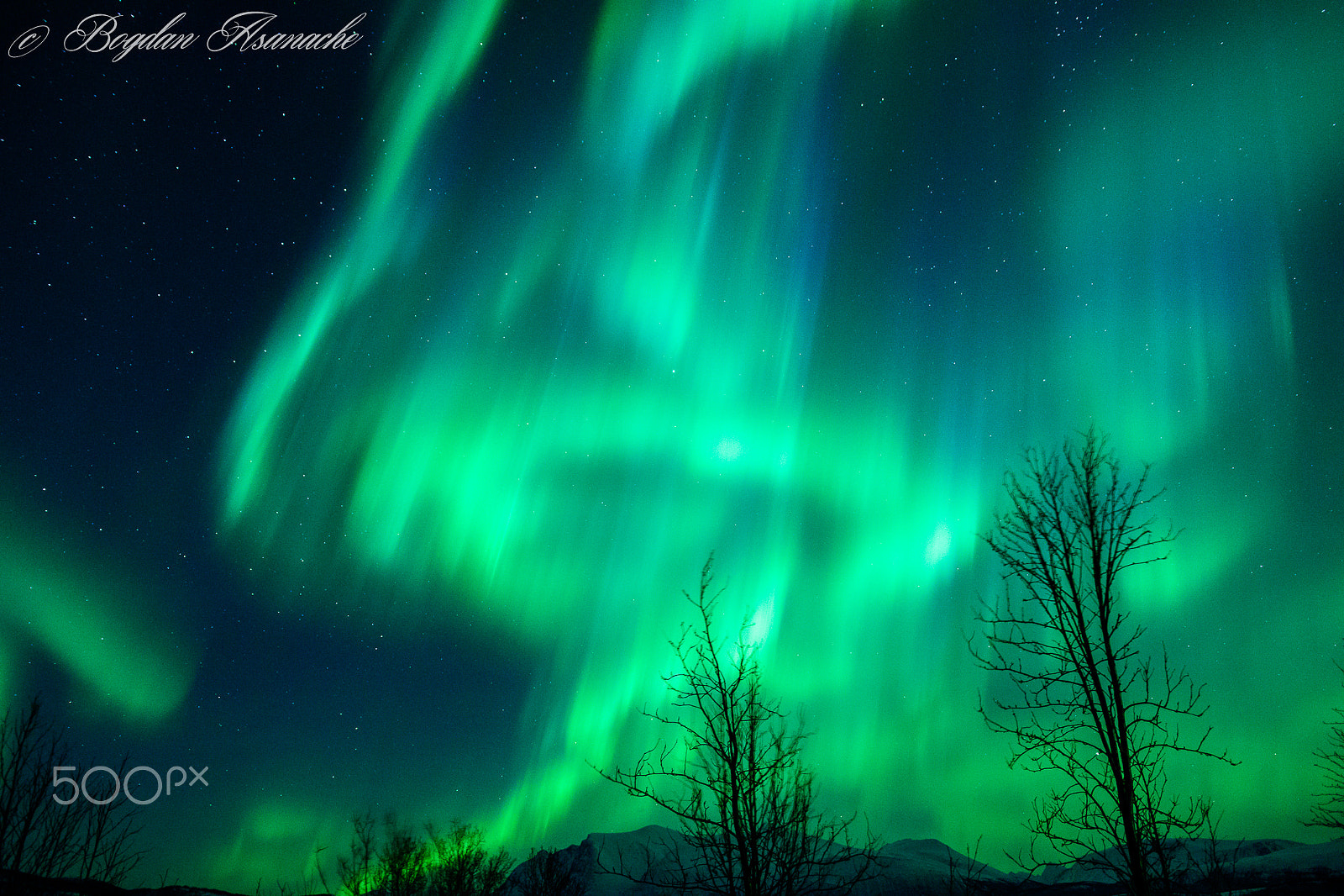 Nikon D7200 + Sigma 18-35mm F1.8 DC HSM Art sample photo. Swirls on all over the sky ! photography