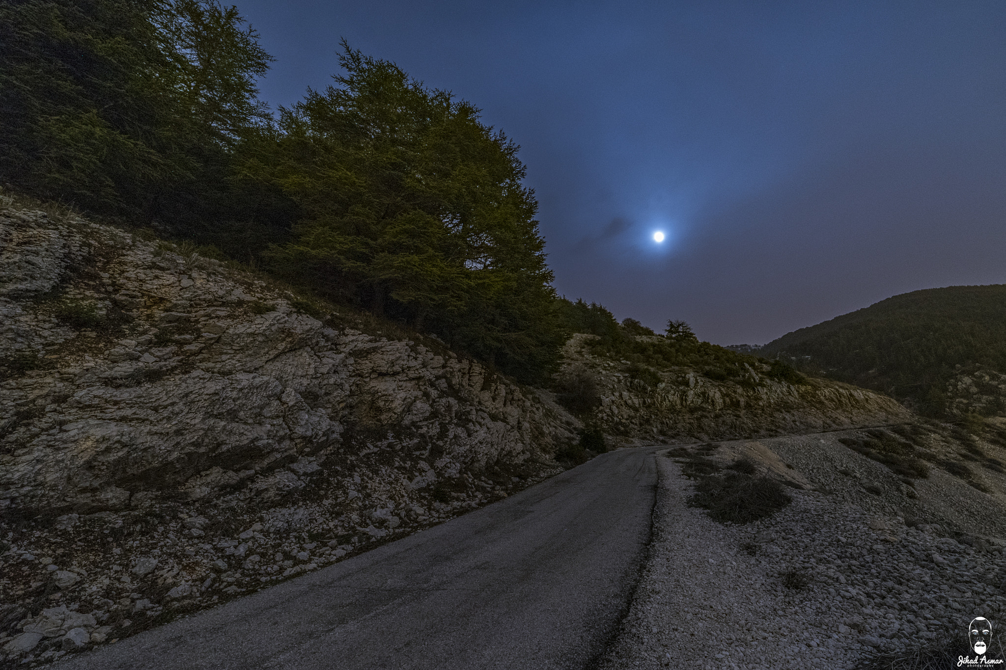 Samyang 14mm F2.8 ED AS IF UMC sample photo. Walk under the moon light - lebanon photography