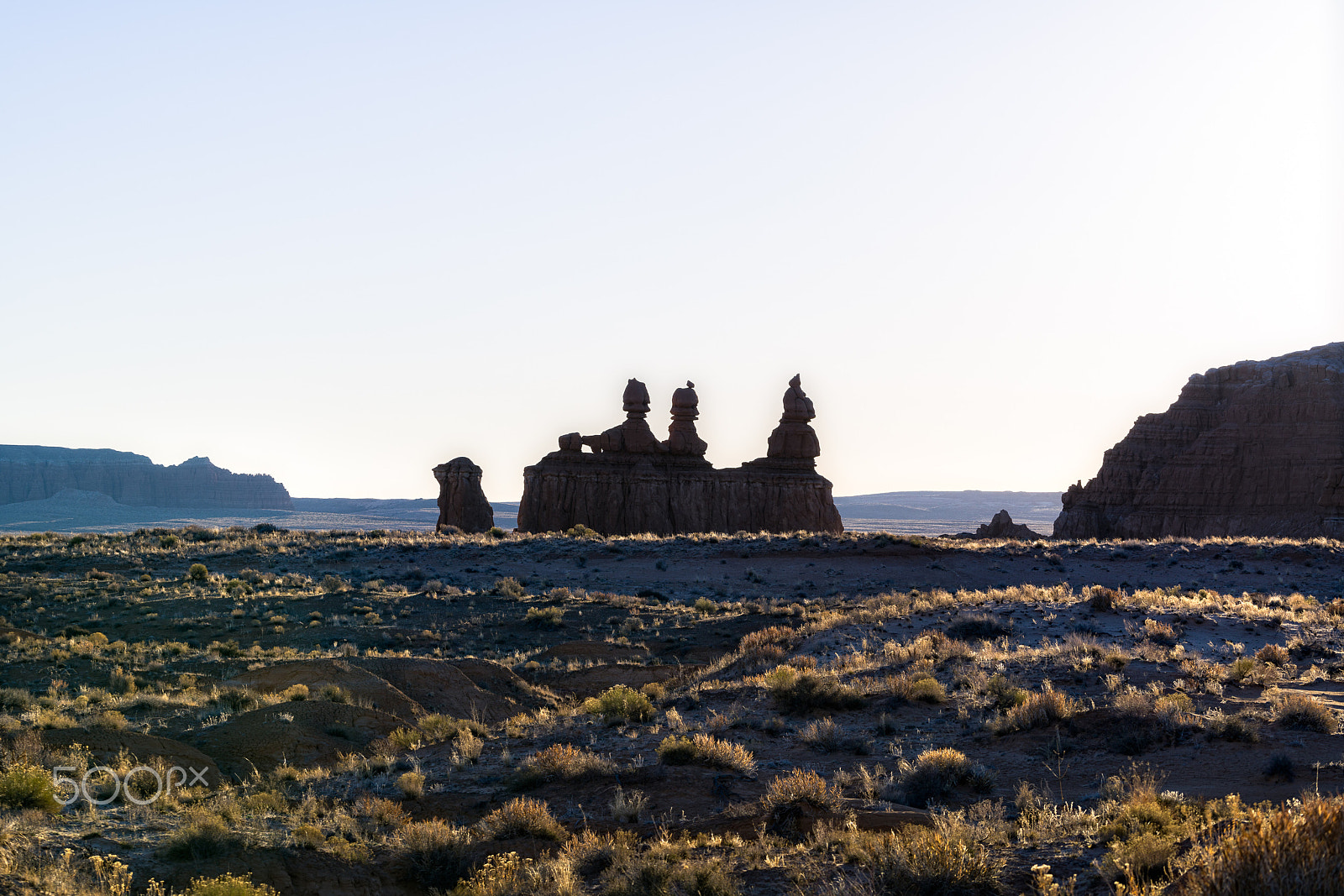 Sony a7R II + Sony FE 70-200mm F4 G OSS sample photo. Three sisters goblin valley photography