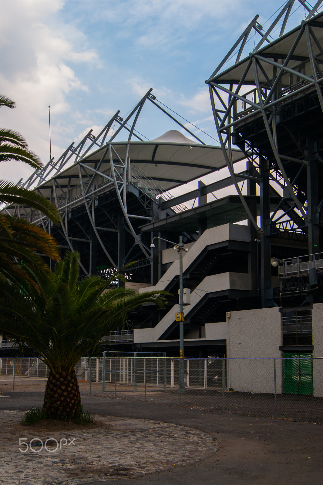 Sony Alpha DSLR-A380 + Sony DT 18-55mm F3.5-5.6 SAM sample photo. Rear view of the main grandstand photography