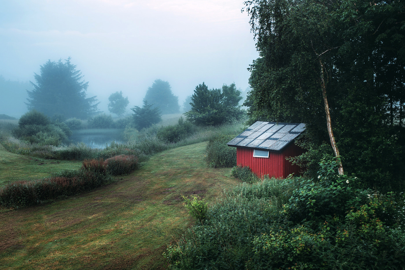 Nikon D750 + Nikon AF-S Nikkor 35mm F1.4G sample photo. Summer in alrune photography