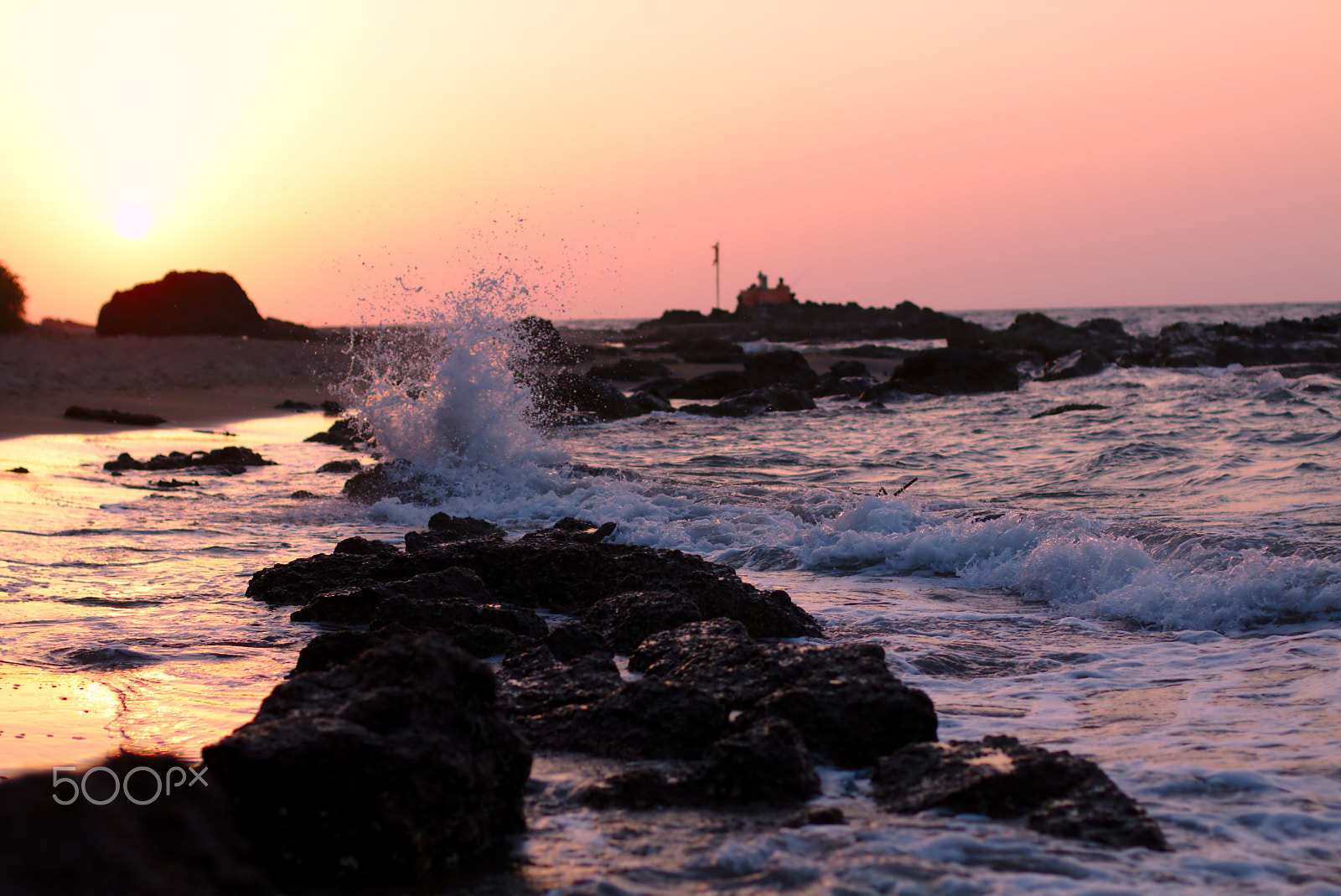 Canon EOS 70D + Canon EF 50mm F1.4 USM sample photo. Goan sunset photography