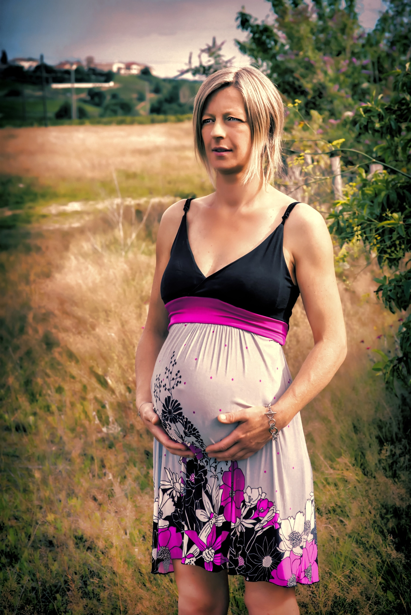 Nikon D800E + Nikon AF-S Nikkor 85mm F1.8G sample photo. Portrait of pregnant karin photography
