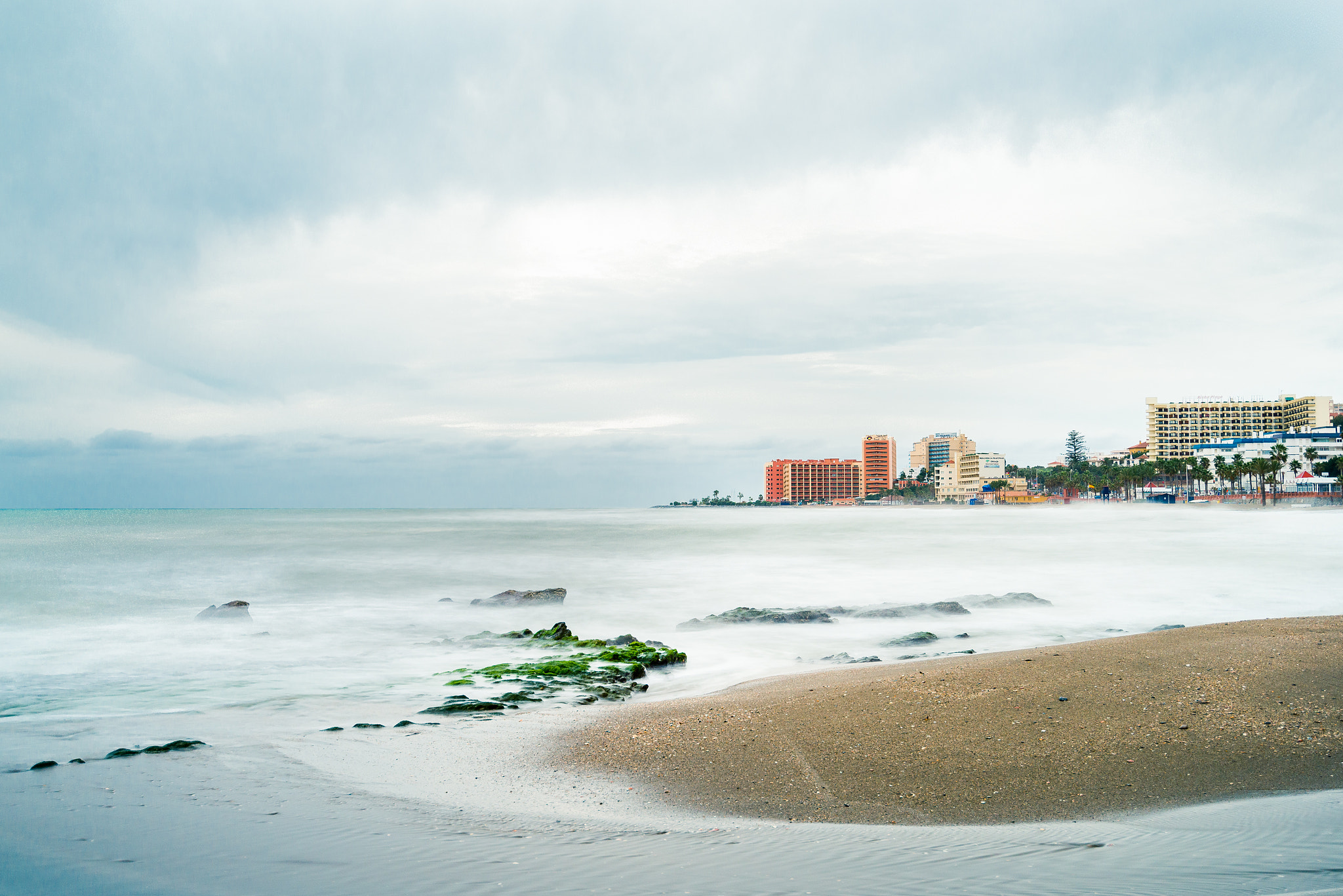 Nikon D800 + Nikon AF-S Nikkor 18-35mm F3.5-4.5G ED sample photo. Benalmadena photography