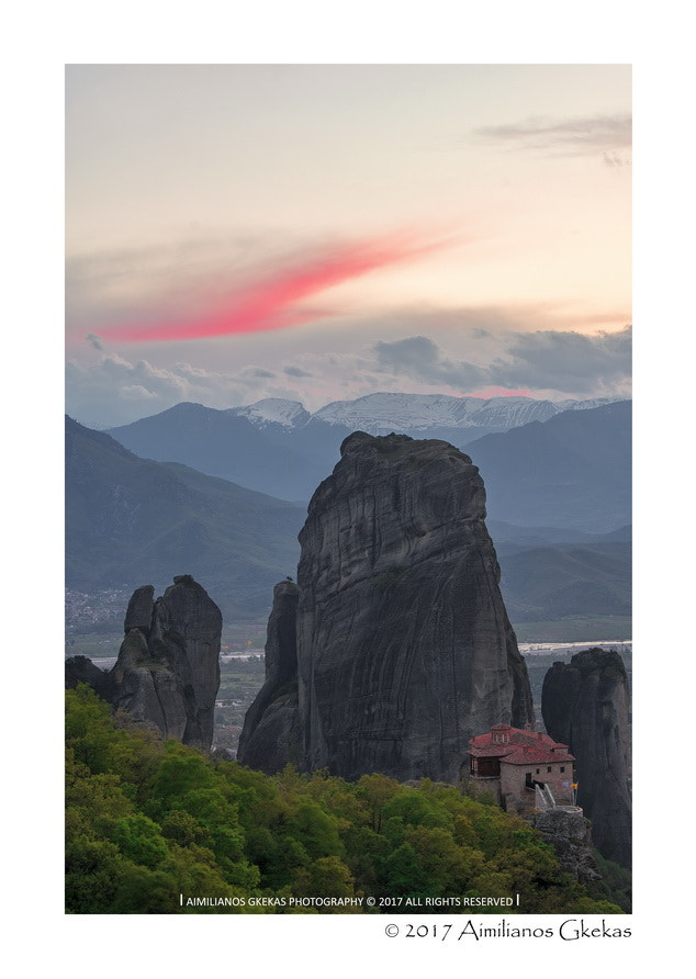 Canon EOS 760D (EOS Rebel T6s / EOS 8000D) sample photo. Colours at sunset. meteora. photography