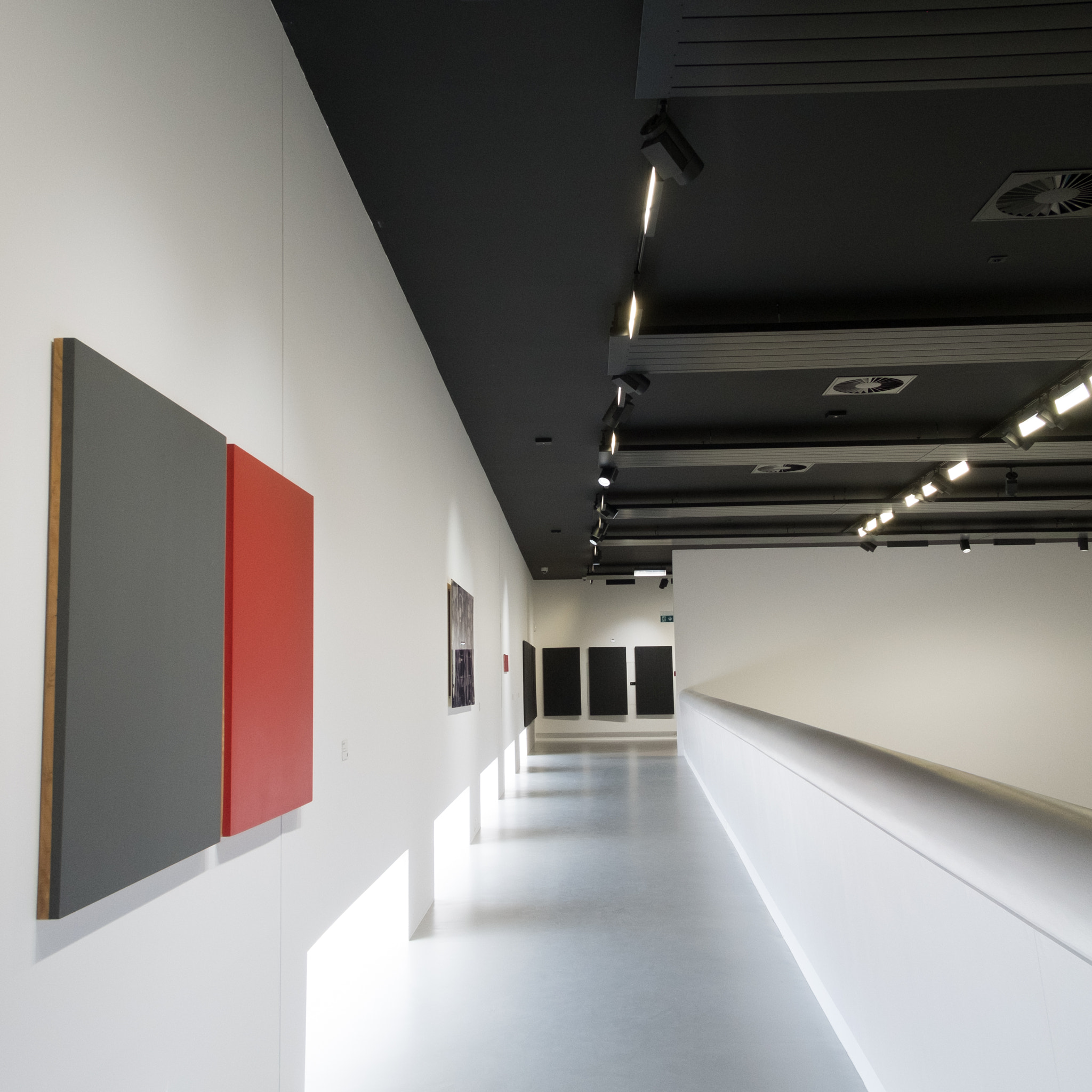 Fujifilm X-Pro1 + Fujifilm XF 18mm F2 R sample photo. Musée photography