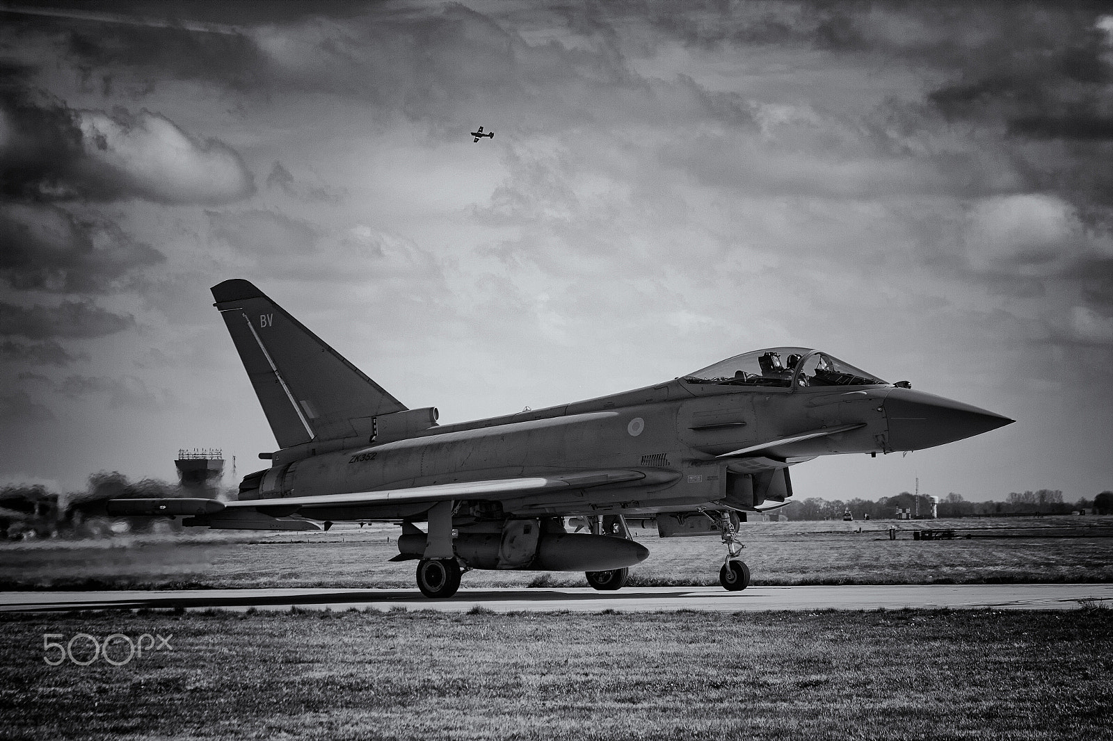 Canon EF 70-300mm F4-5.6 IS USM sample photo. Typoon leaving raf coninsgby photography