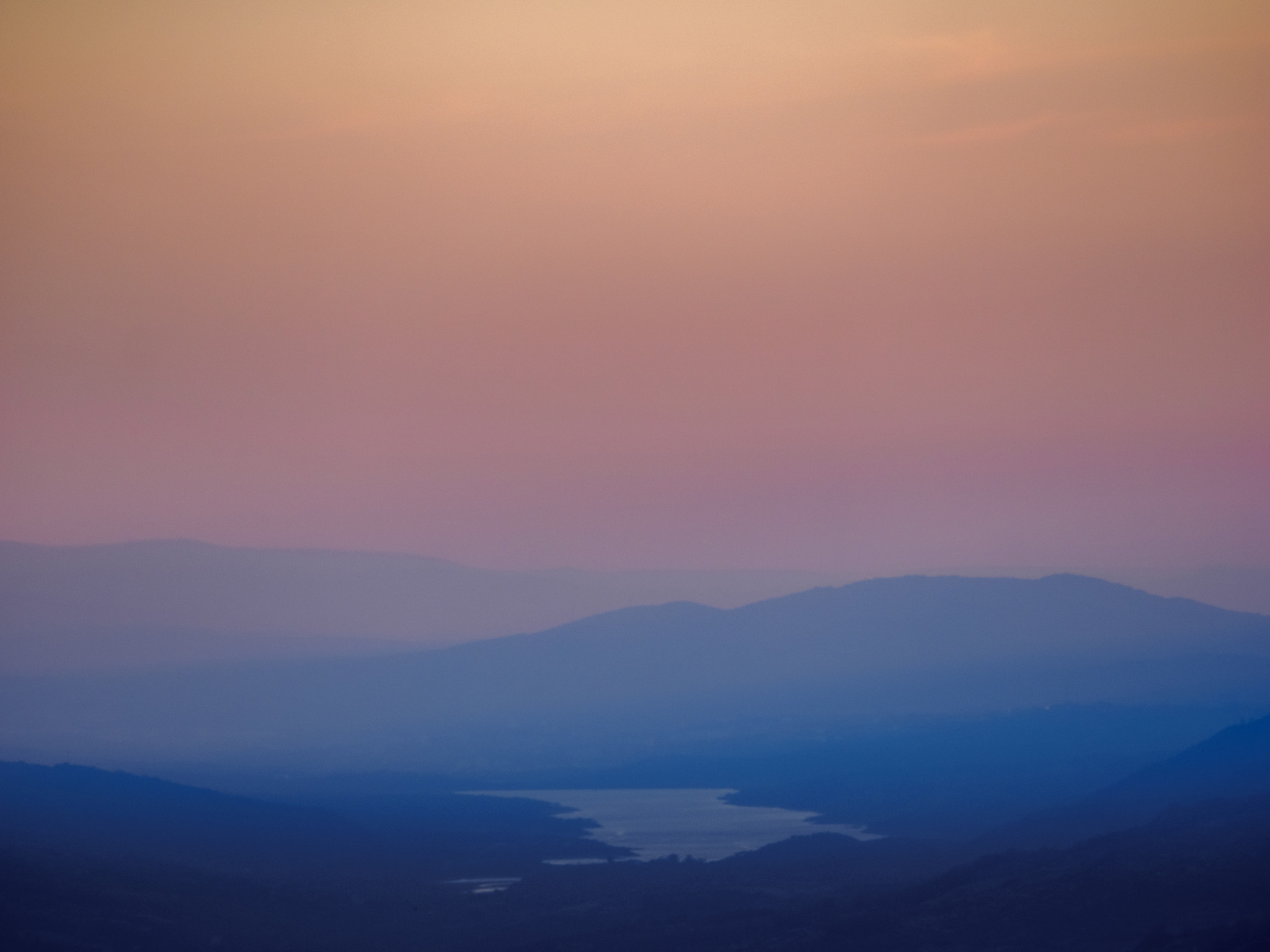 Olympus OM-D E-M1 sample photo. The lake photography