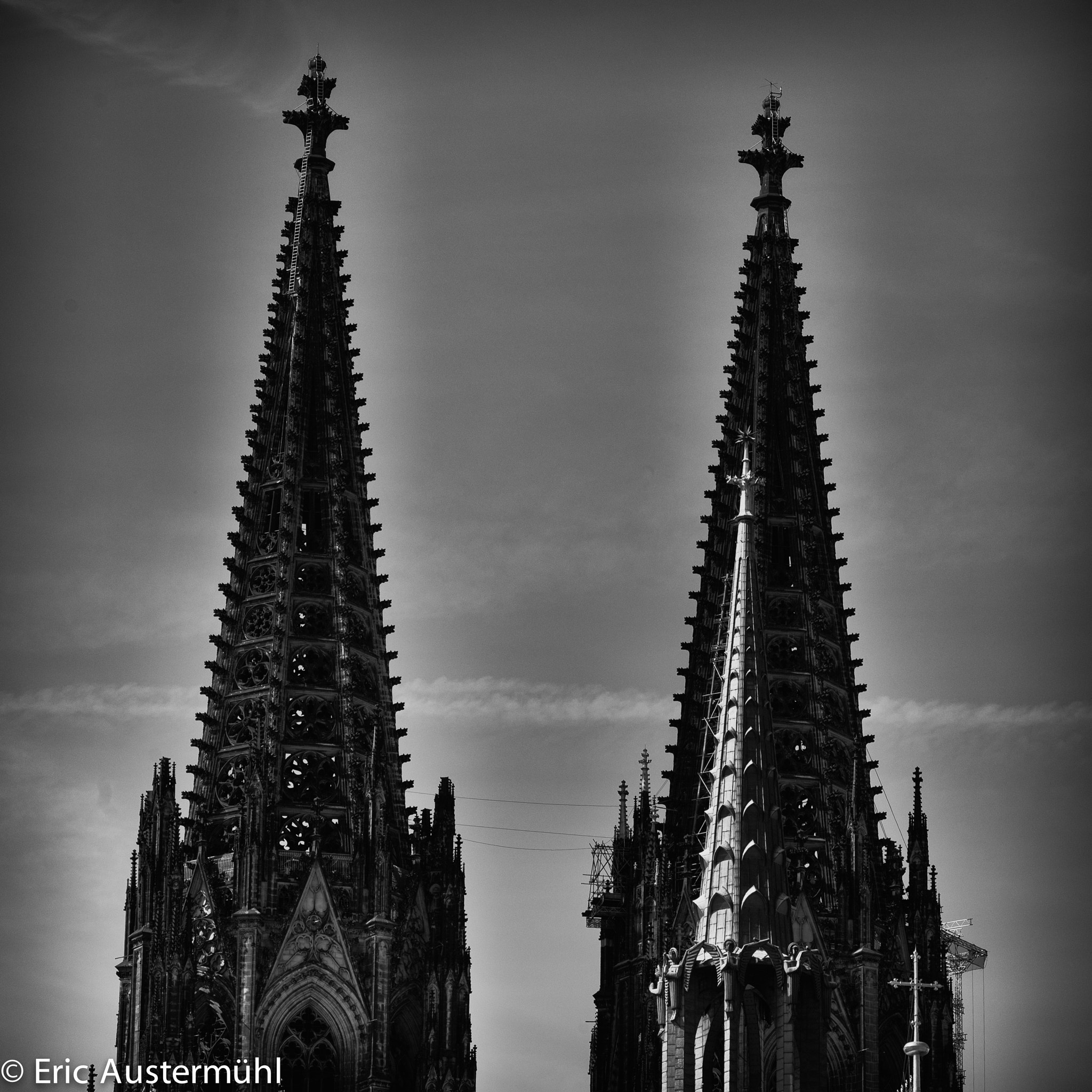 Canon EOS 6D + Canon EF 135mm F2L USM sample photo. Towers photography