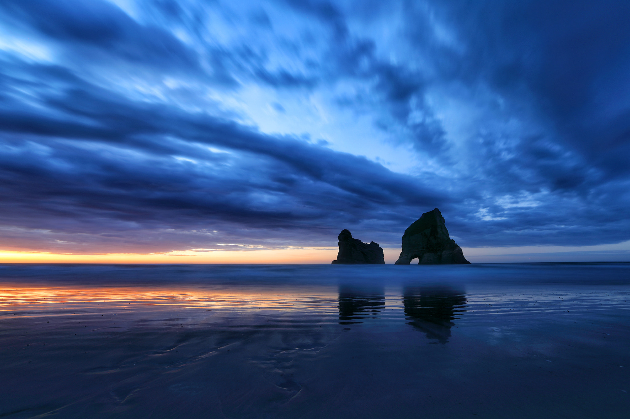 Canon EF 17-40mm F4L USM sample photo. Wharariki beach sunset photography
