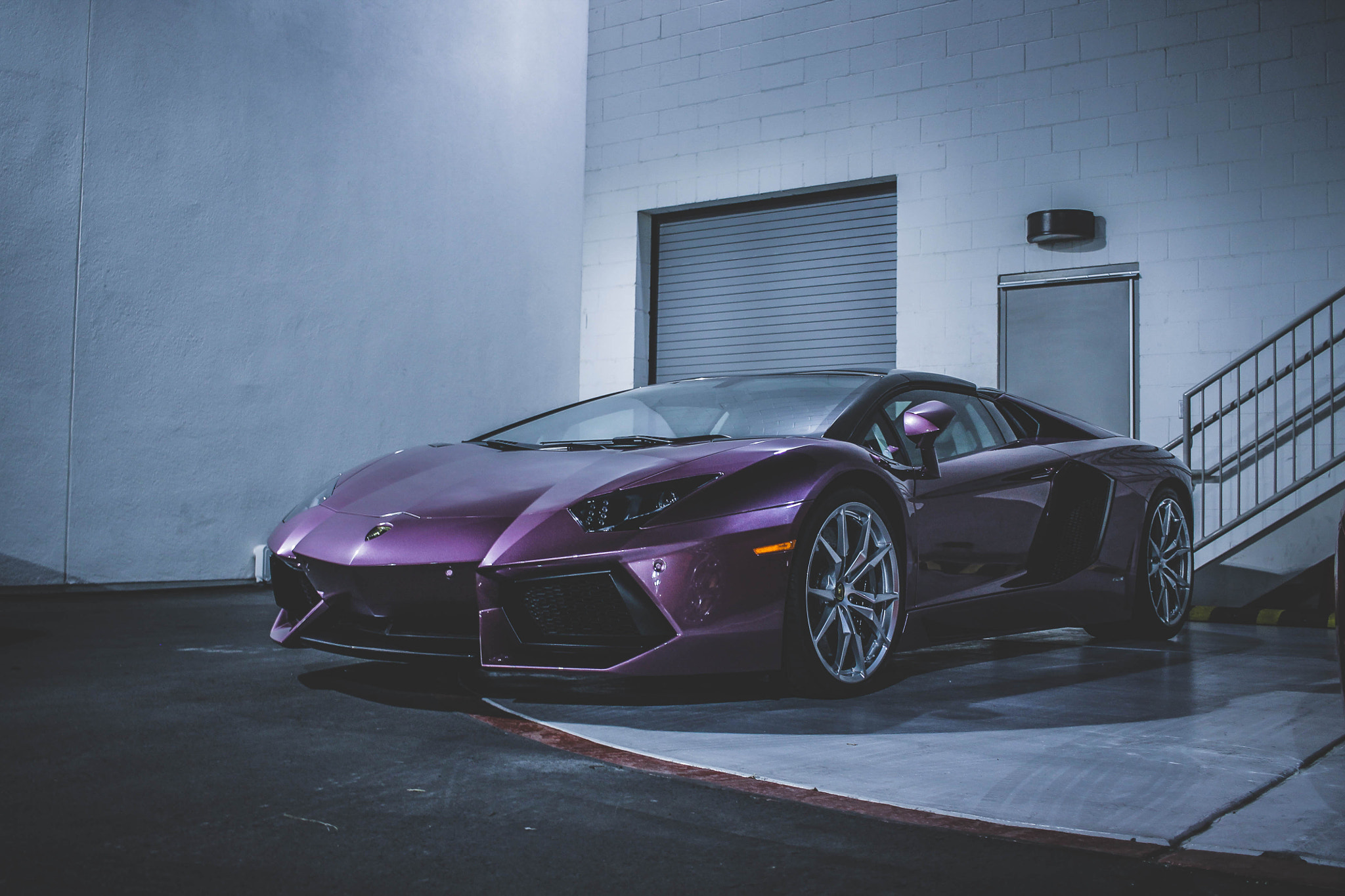 Canon EF-S 24mm F2.8 STM sample photo. Lamborghini lv photography