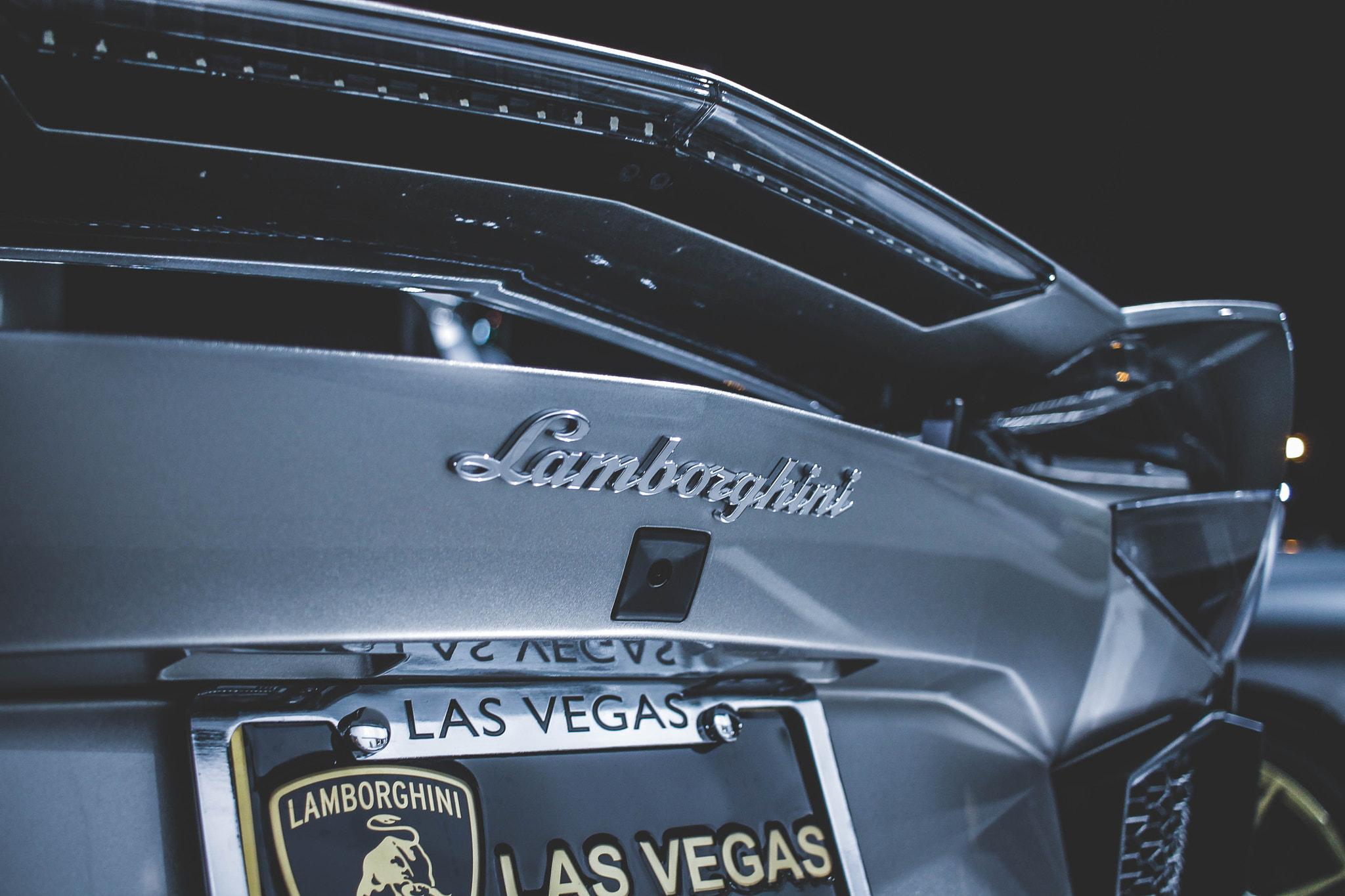 Canon EF-S 24mm F2.8 STM sample photo. Lamborghini lv photography