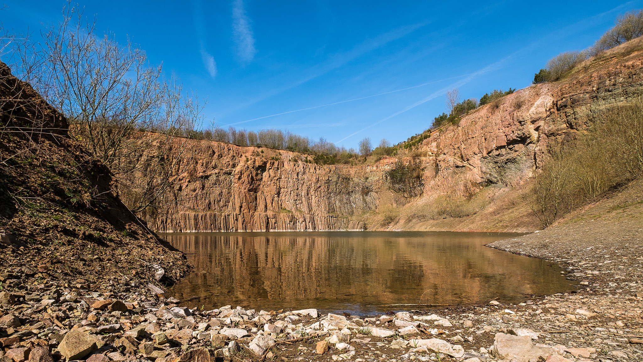 Fujifilm X-E1 + Fujifilm XF 10-24mm F4 R OIS sample photo. Silence photography