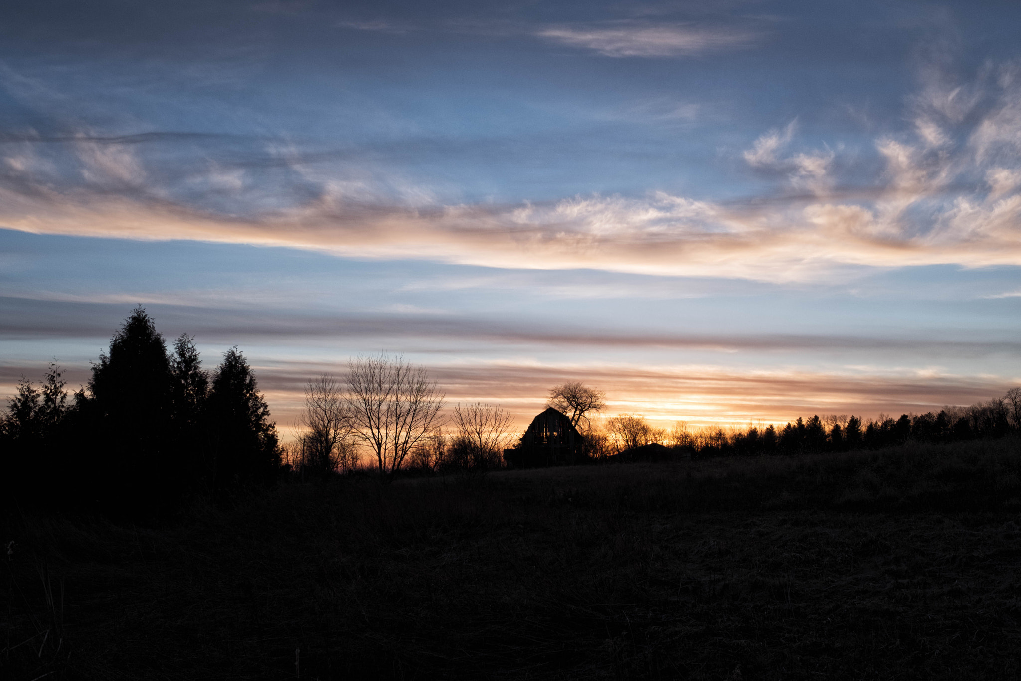 Fujifilm XF 23mm F1.4 R sample photo. That barn near the apple pie factory photography