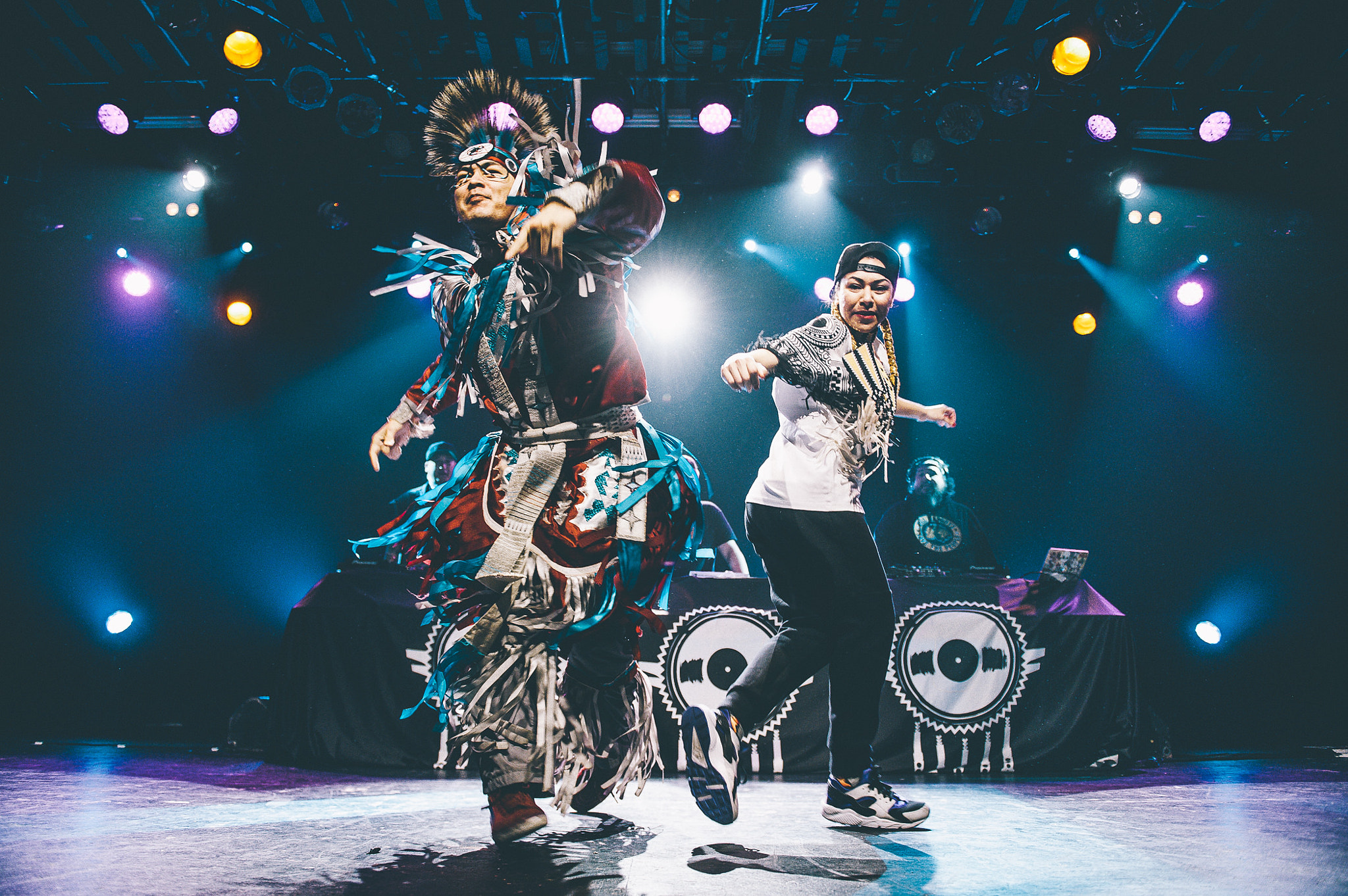 Nikon AF-S Nikkor 24-70mm F2.8G ED sample photo. A tribe called red photography