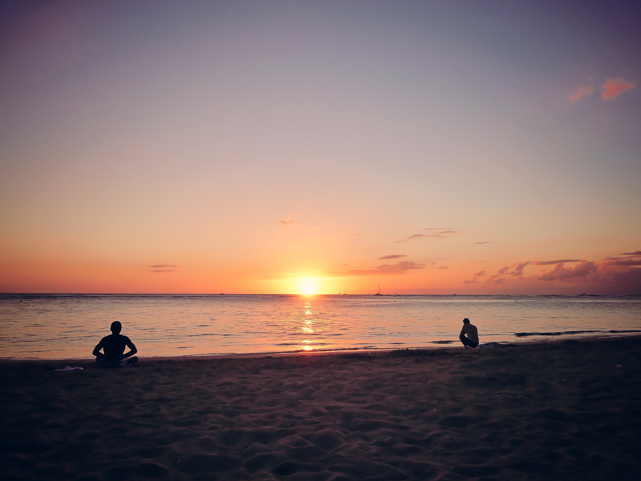 Panasonic DMC-ZR3 sample photo. Waikiki sunset photography