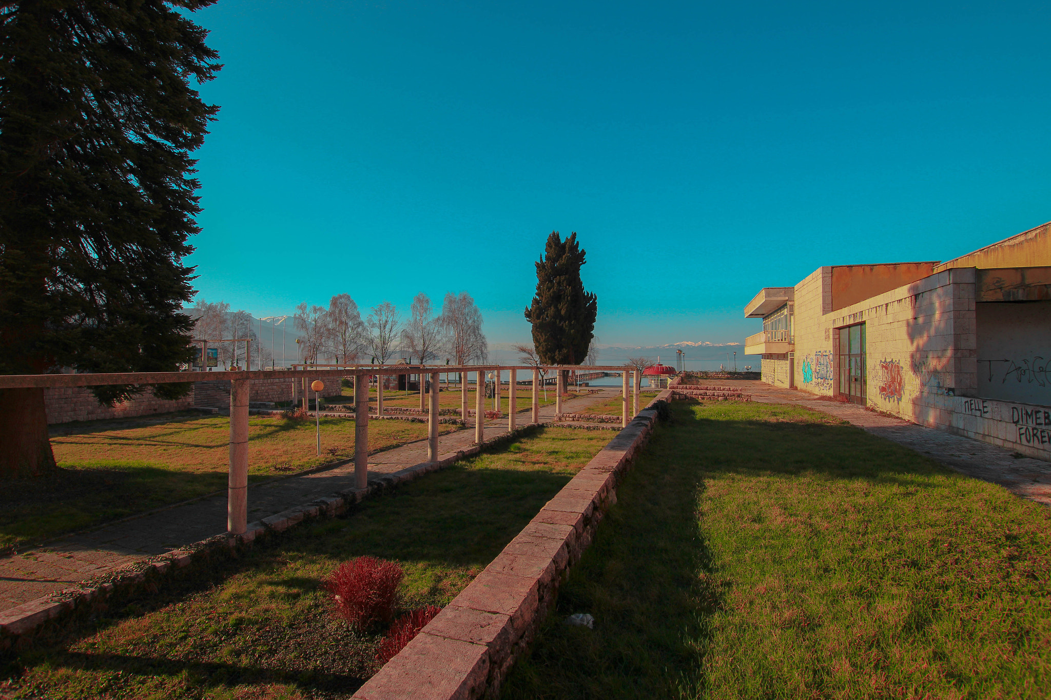 Sigma 10-20mm F3.5 EX DC HSM sample photo. Post office photography