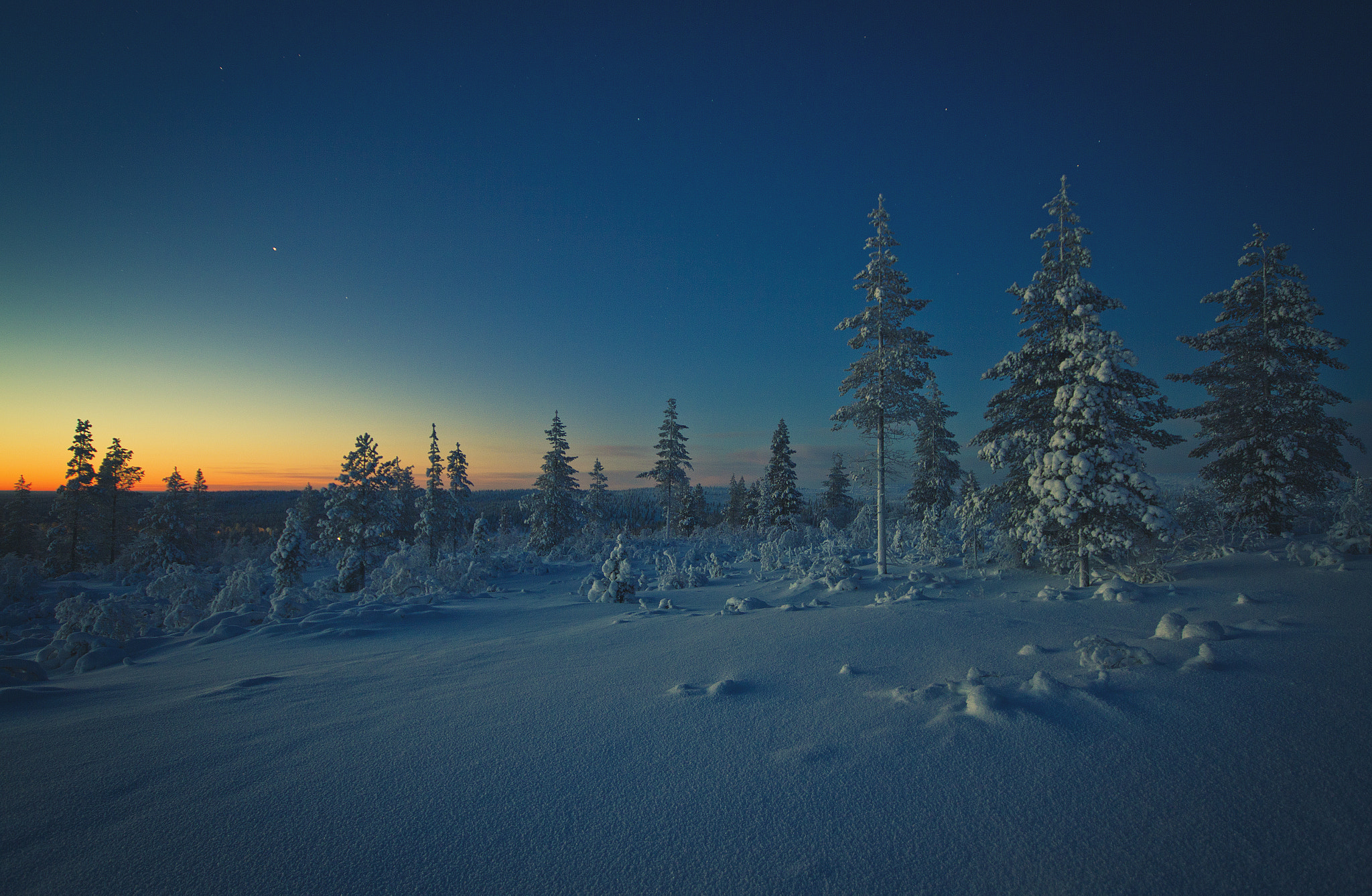 Canon EOS 60D + Sigma 10-20mm F4-5.6 EX DC HSM sample photo. The winter kingdom photography
