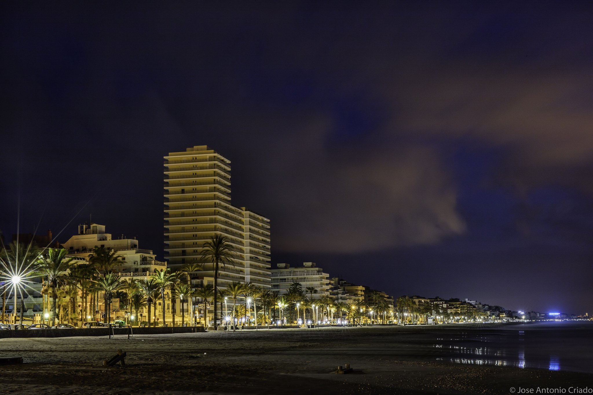 Canon EF 24-70mm F4L IS USM sample photo. Paseo marítimo de peñíscola photography