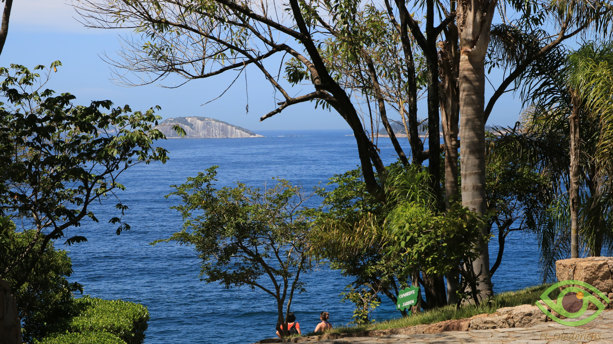 Canon EOS 750D (EOS Rebel T6i / EOS Kiss X8i) + Sigma 17-70mm F2.8-4 DC Macro OS HSM sample photo. The "two brothers park" in rio de janeiro, brasil....  photography