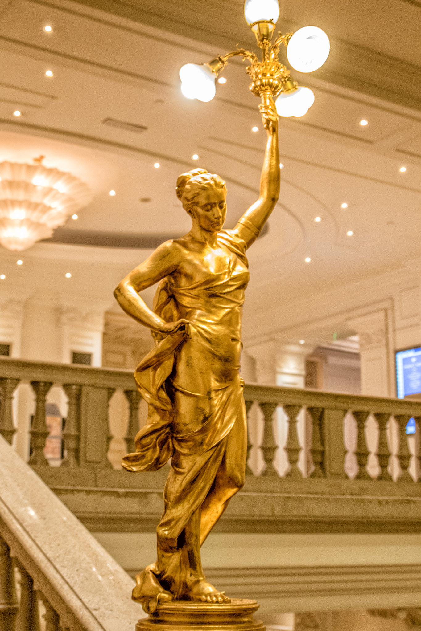 Sigma 24-70mm F2.8 EX DG Macro sample photo. Statue in the corinthian hotel in budapest, hungary photography