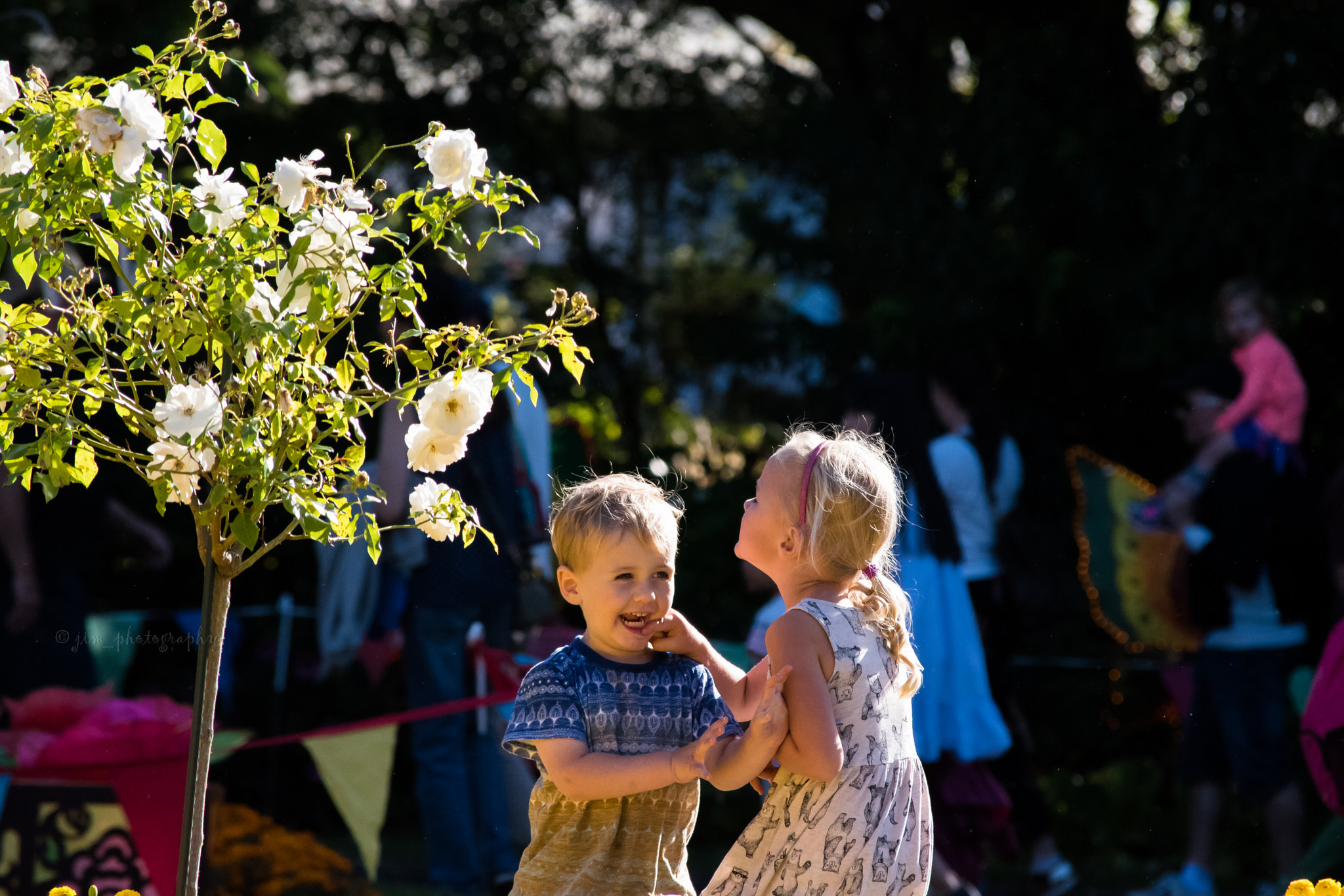 Nikon D5500 sample photo. Bonding moment ~ photography