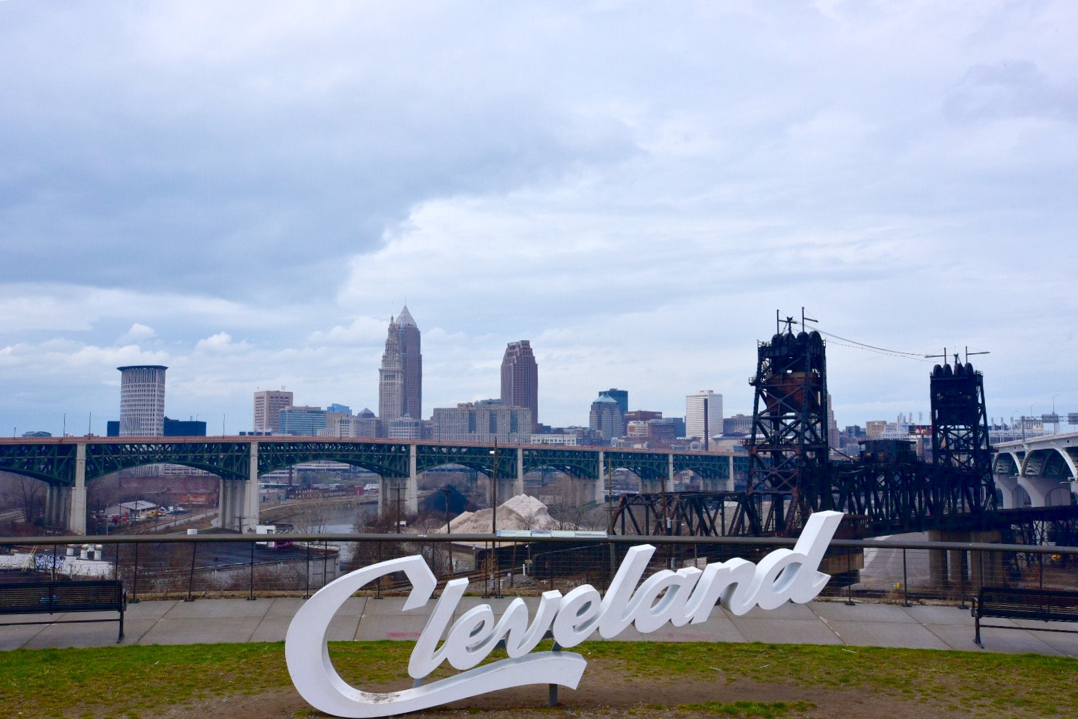 Nikon D750 sample photo. Cleveland skyline from tremont photography