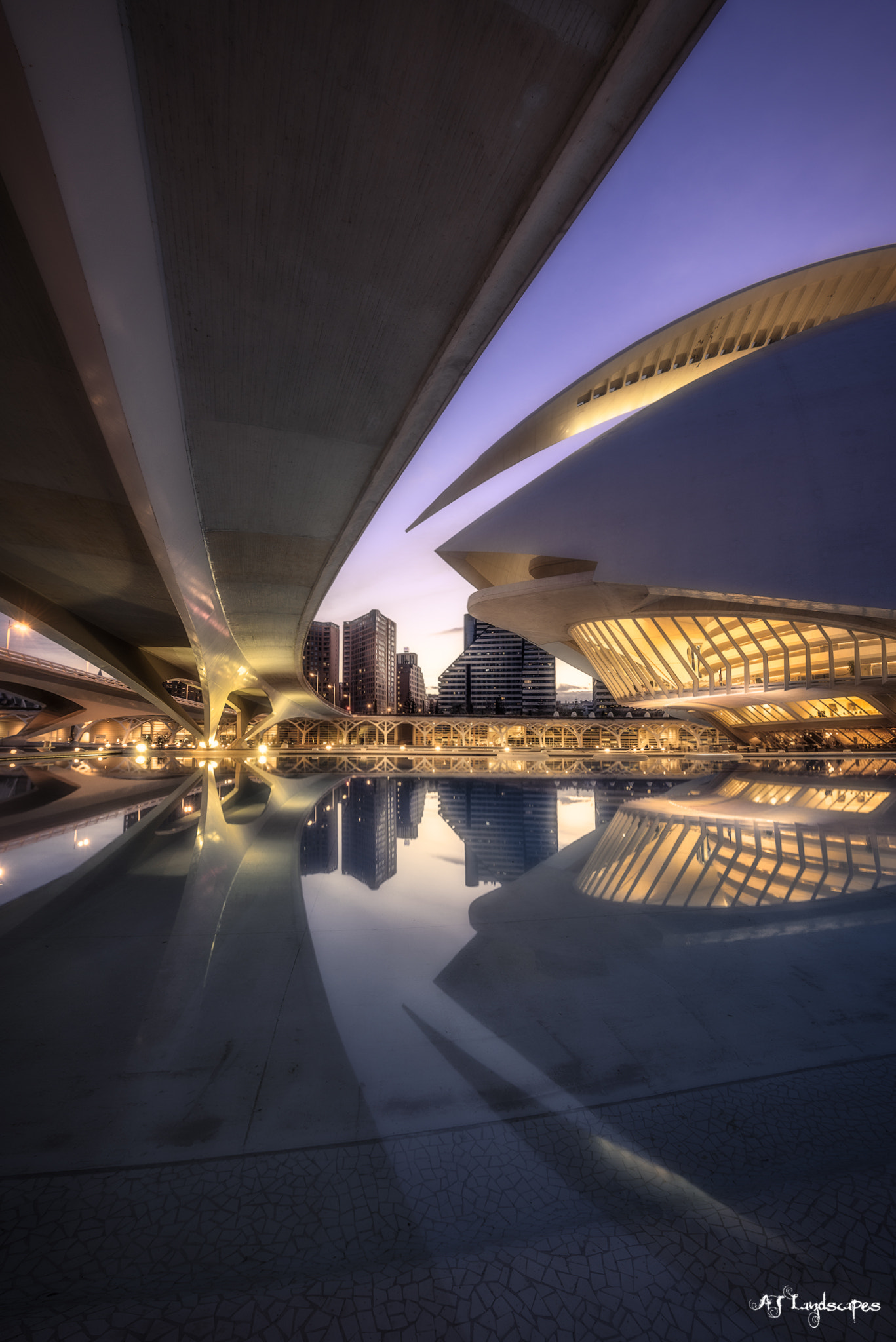 Nikon AF-S Nikkor 14-24mm F2.8G ED sample photo. Cac blue photography