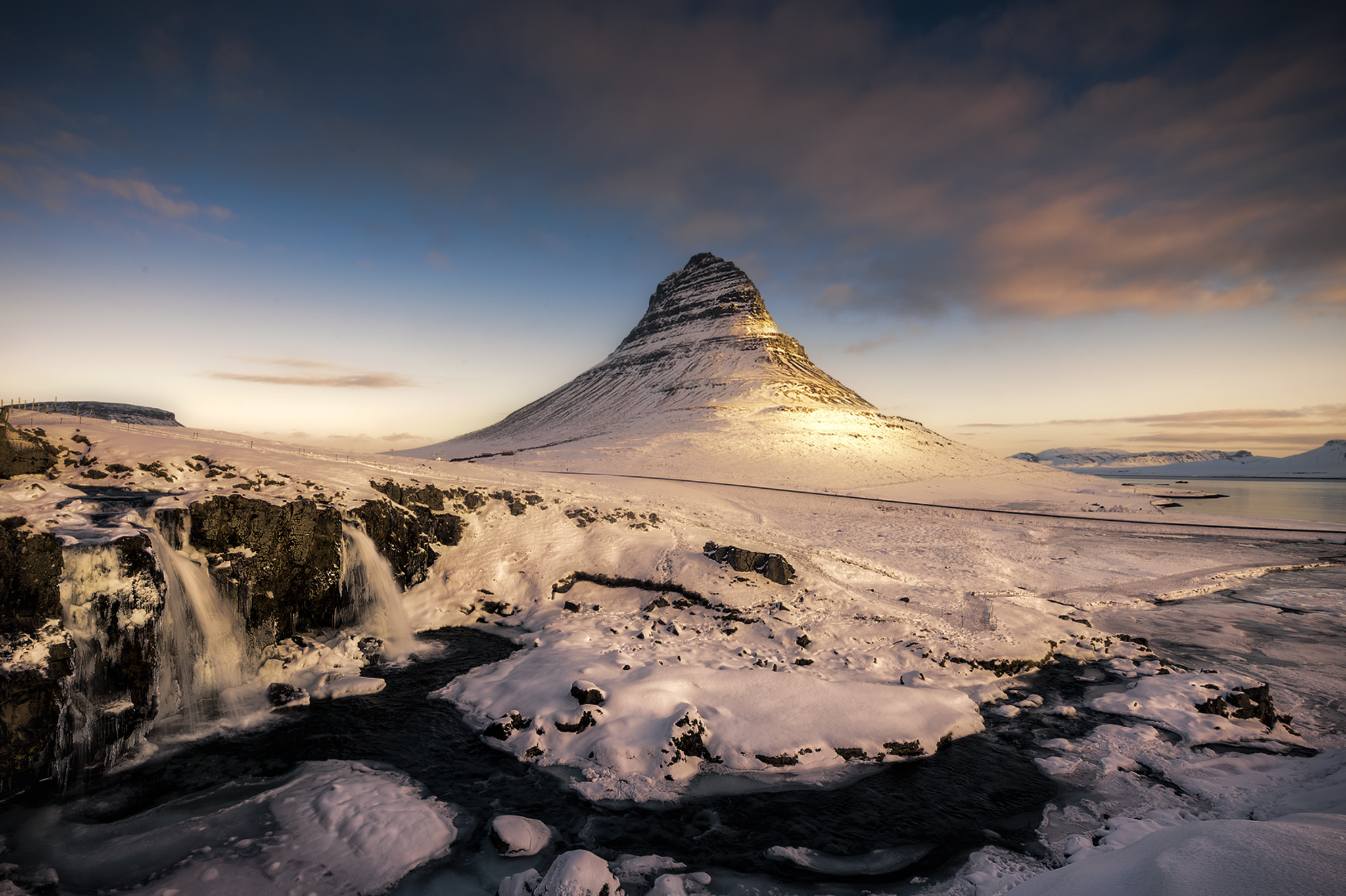 Nikon D750 + Nikon AF-S Nikkor 14-24mm F2.8G ED sample photo. Kirkjufell photography