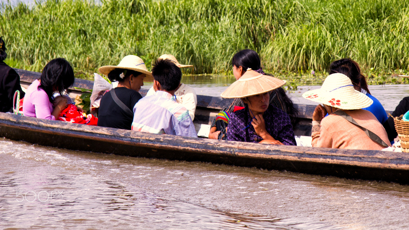 Canon EOS 700D (EOS Rebel T5i / EOS Kiss X7i) sample photo. Gente del myanmar photography