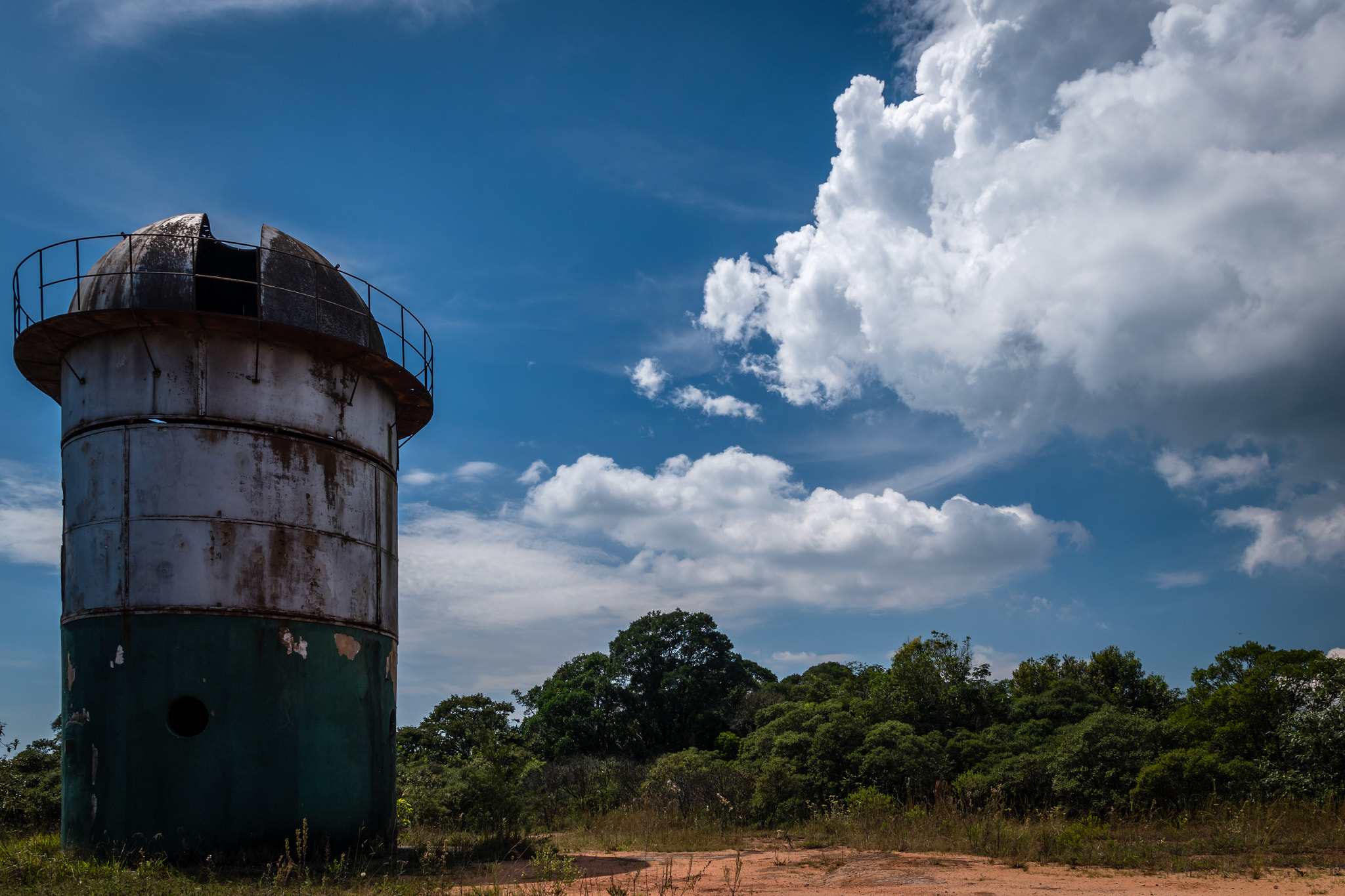 Sigma 17-50mm F2.8 EX DC OS HSM sample photo. Abandoned telescope photography