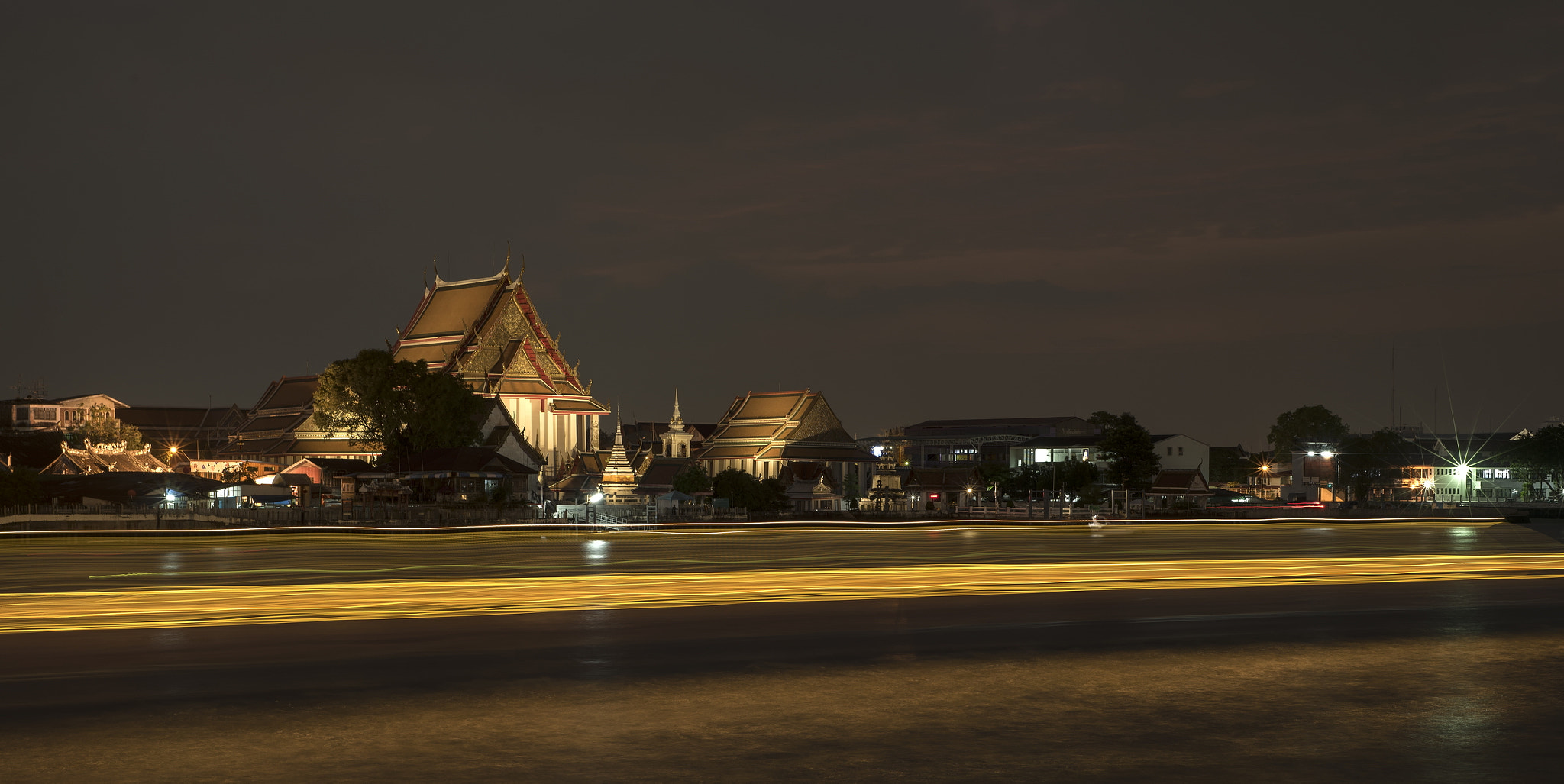 Nikon D750 + Nikon AF Nikkor 50mm F1.8D sample photo. River beam photography